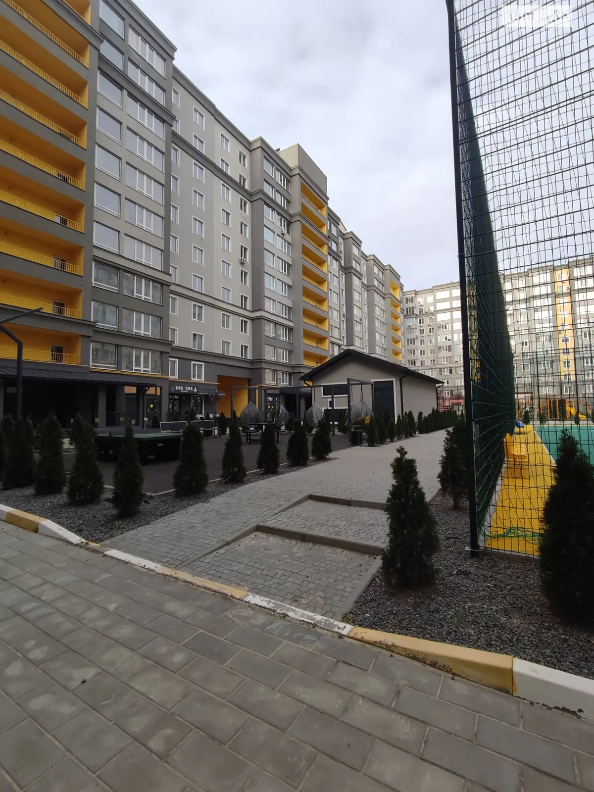 Продається 1-кімнатна квартира 41 кв. м у Бучі, вул. Івана Кожедуба, 4Б - фото 1