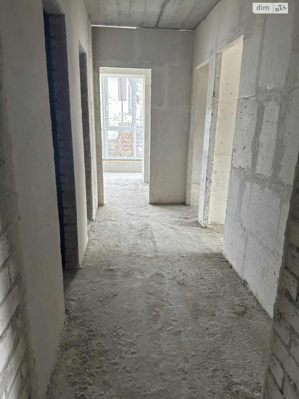 Продається 2-кімнатна квартира 64 кв. м у Гостомелі, вул. Соборна, 1 - фото 1