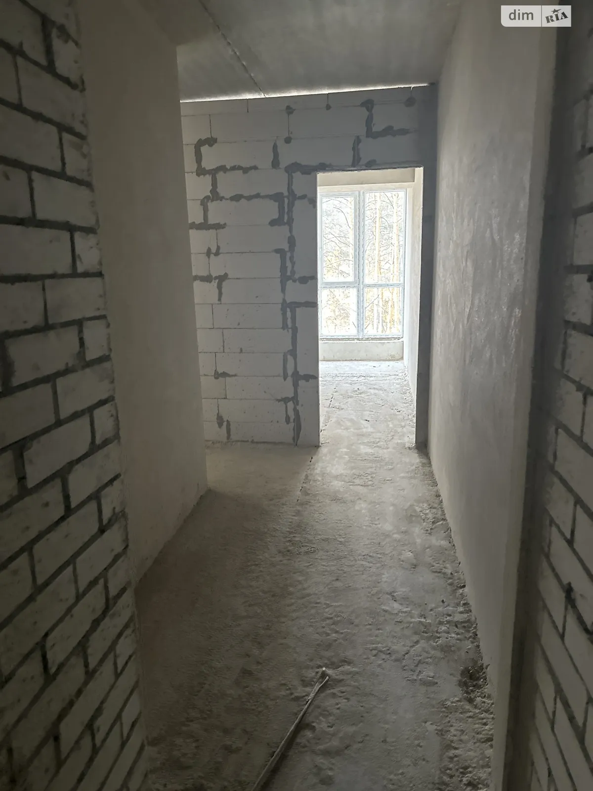 Продается 1-комнатная квартира 41 кв. м в Гостомеле, ул. Соборная, 1 - фото 1