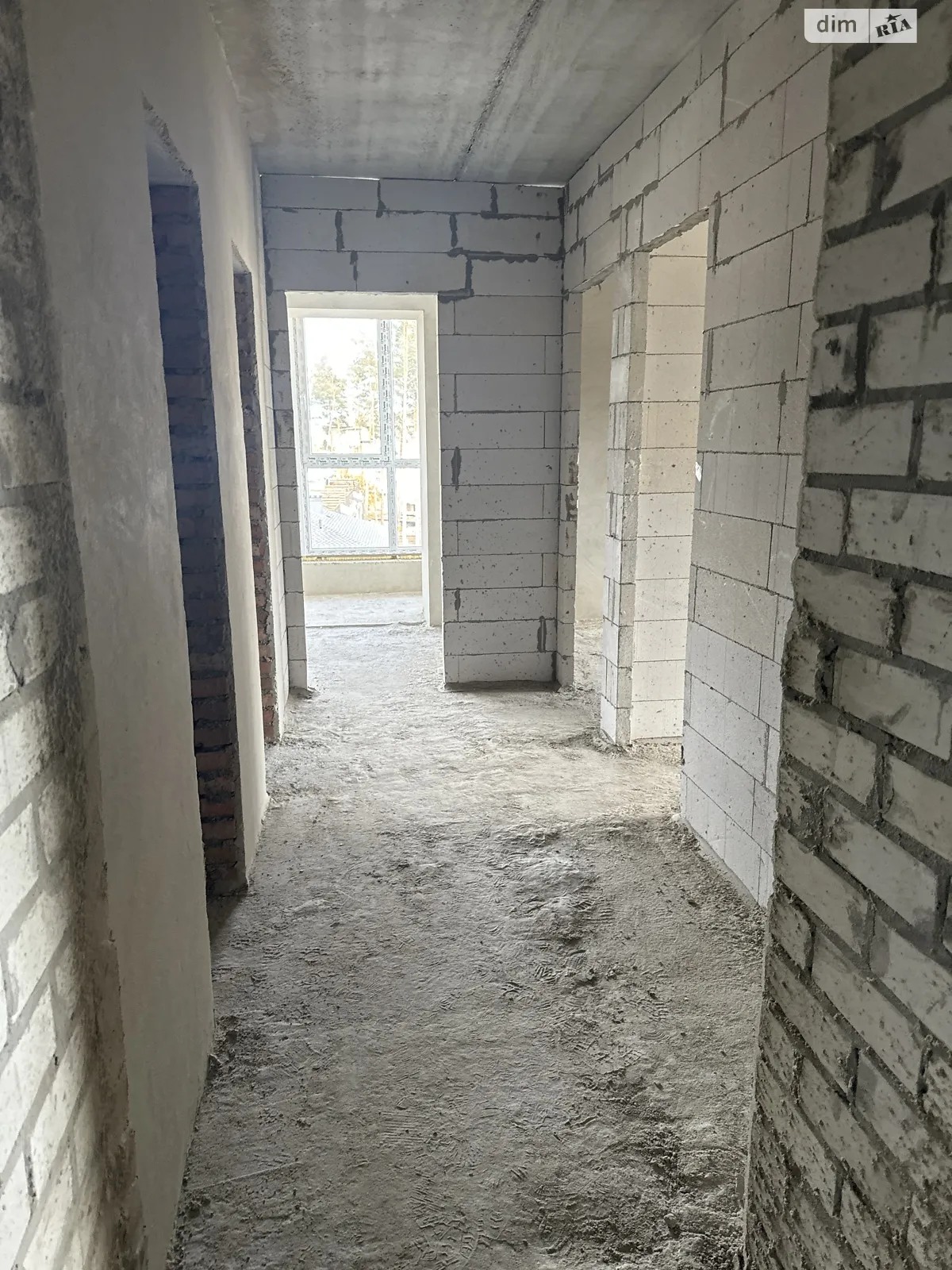 Продается 2-комнатная квартира 64 кв. м в Гостомеле, ул. Соборная, 1 - фото 1
