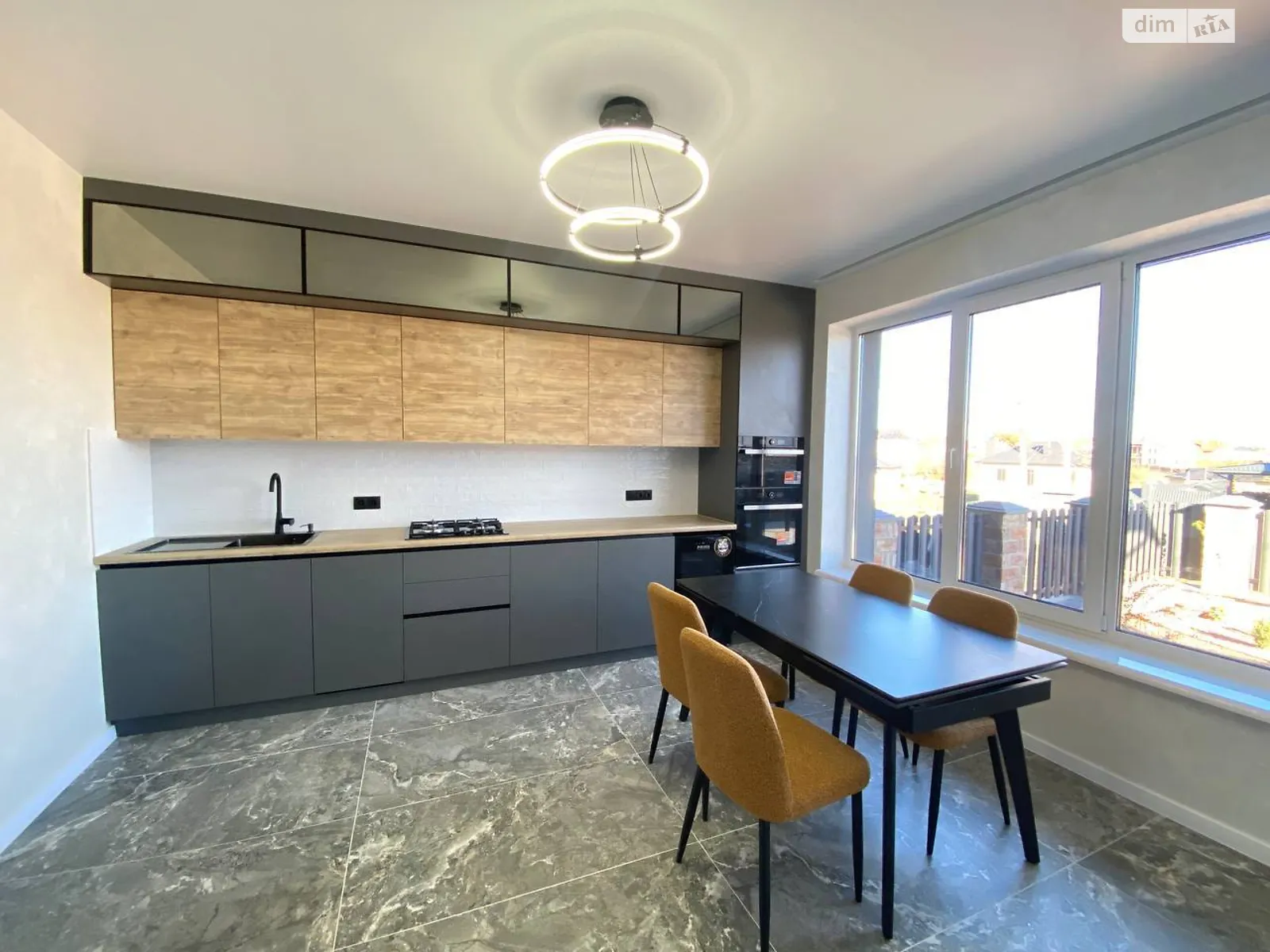 Продається частина будинку 125 кв. м с басейном, цена: 129000 $ - фото 1