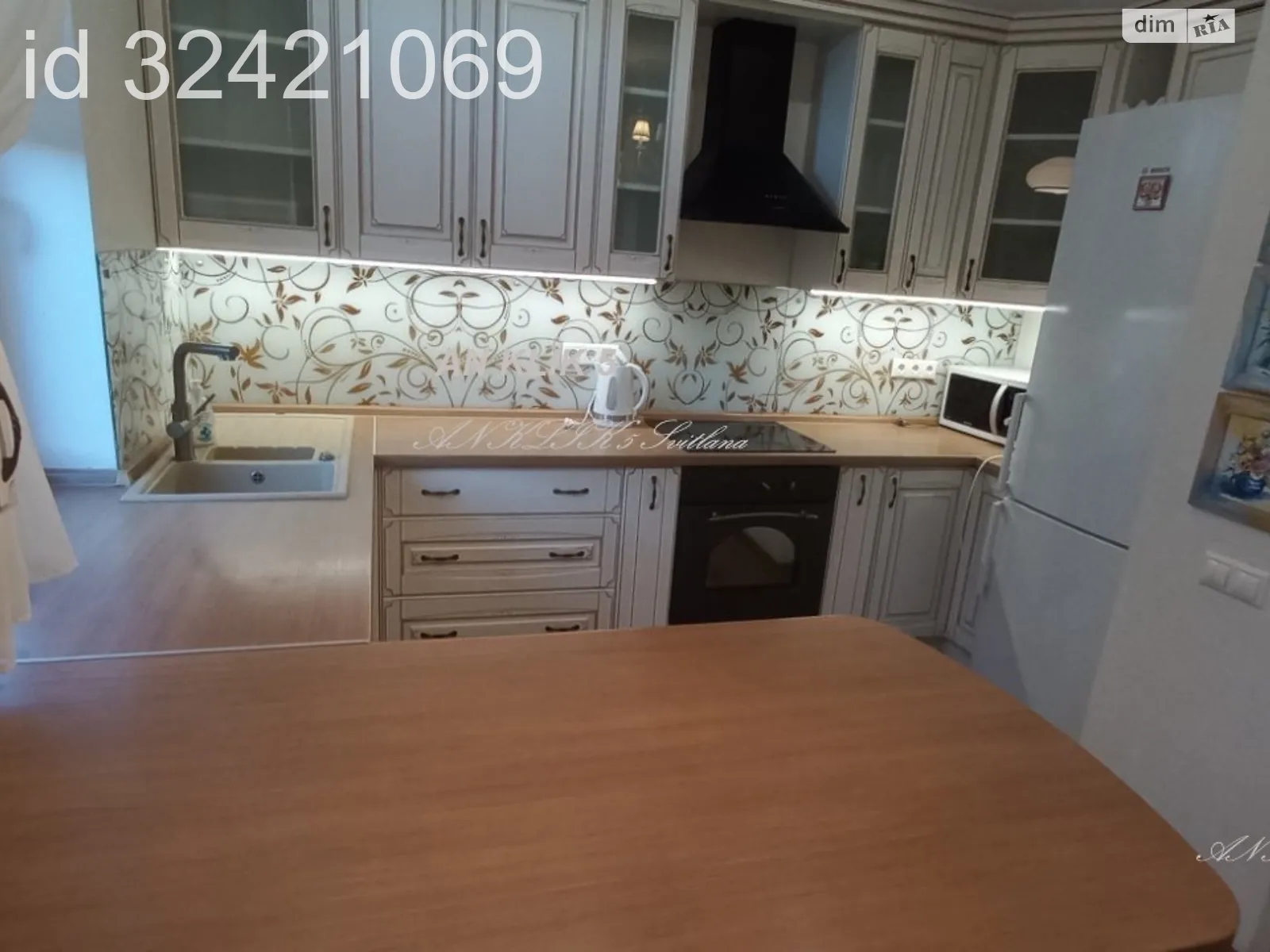 Сдается в аренду дом на 2 этажа 205 кв. м с подвалом, цена: 70000 грн - фото 1