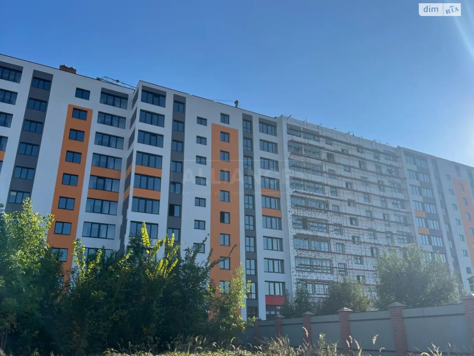 Продається 2-кімнатна квартира 69 кв. м у Івано-Франківську, вул. Українських Декабристів, 56 - фото 1