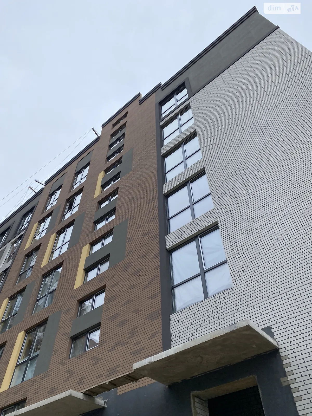 Продається 2-кімнатна квартира 62 кв. м у Ірпені, вул. Мечникова, 103 - фото 1