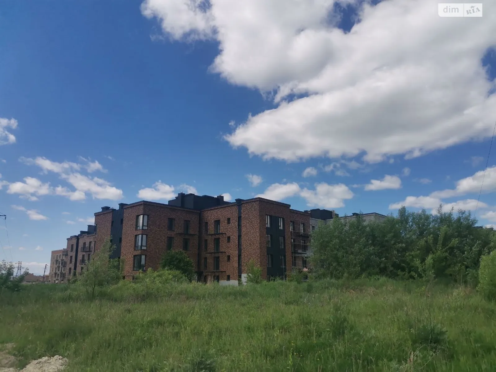 Продається 3-кімнатна квартира 87 кв. м у Крихівцях, вул. 24-го Серпня, 8 - фото 1