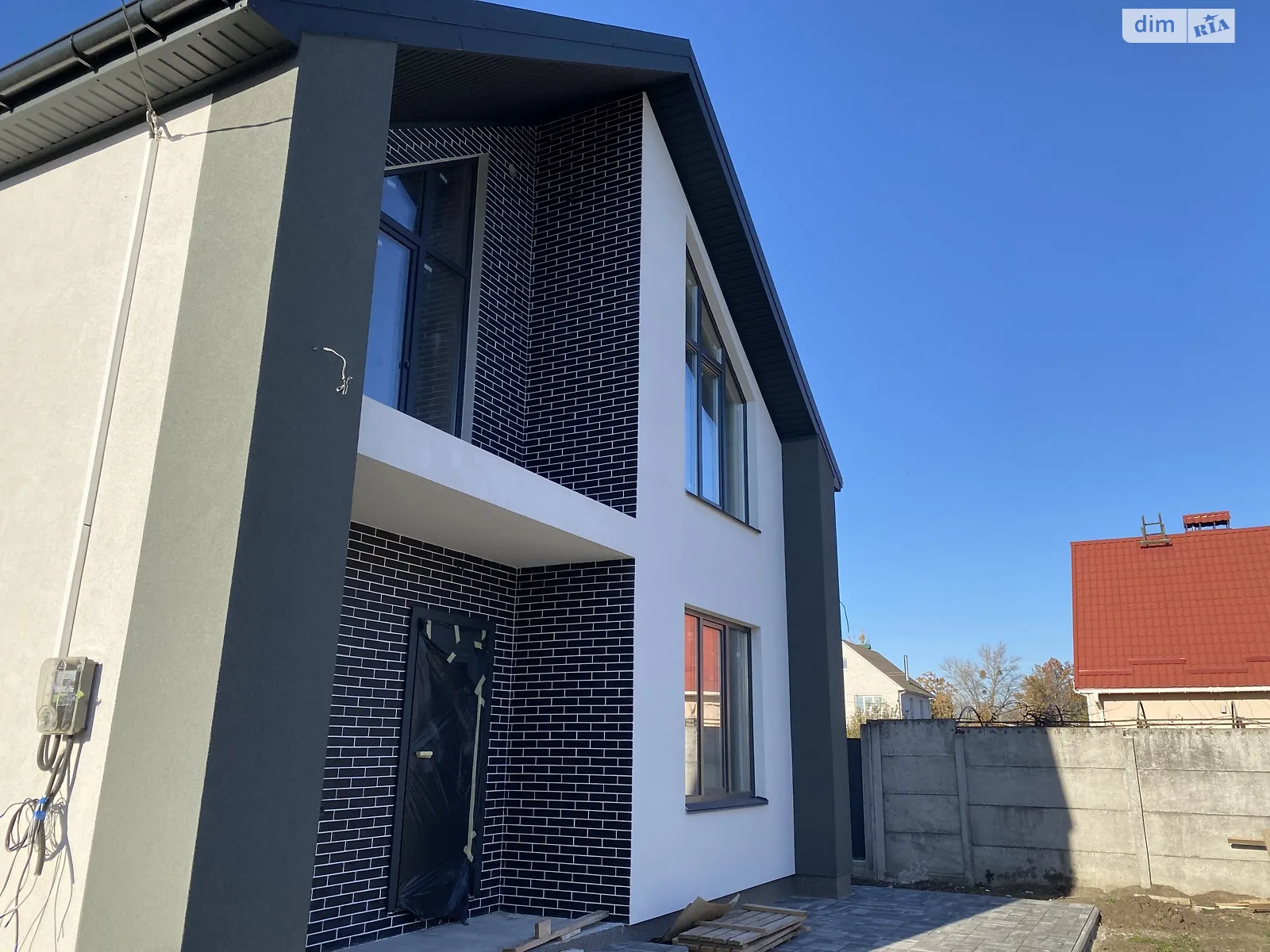 Продається будинок 2 поверховий 135 кв. м з гаражем, цена: 140000 $ - фото 1