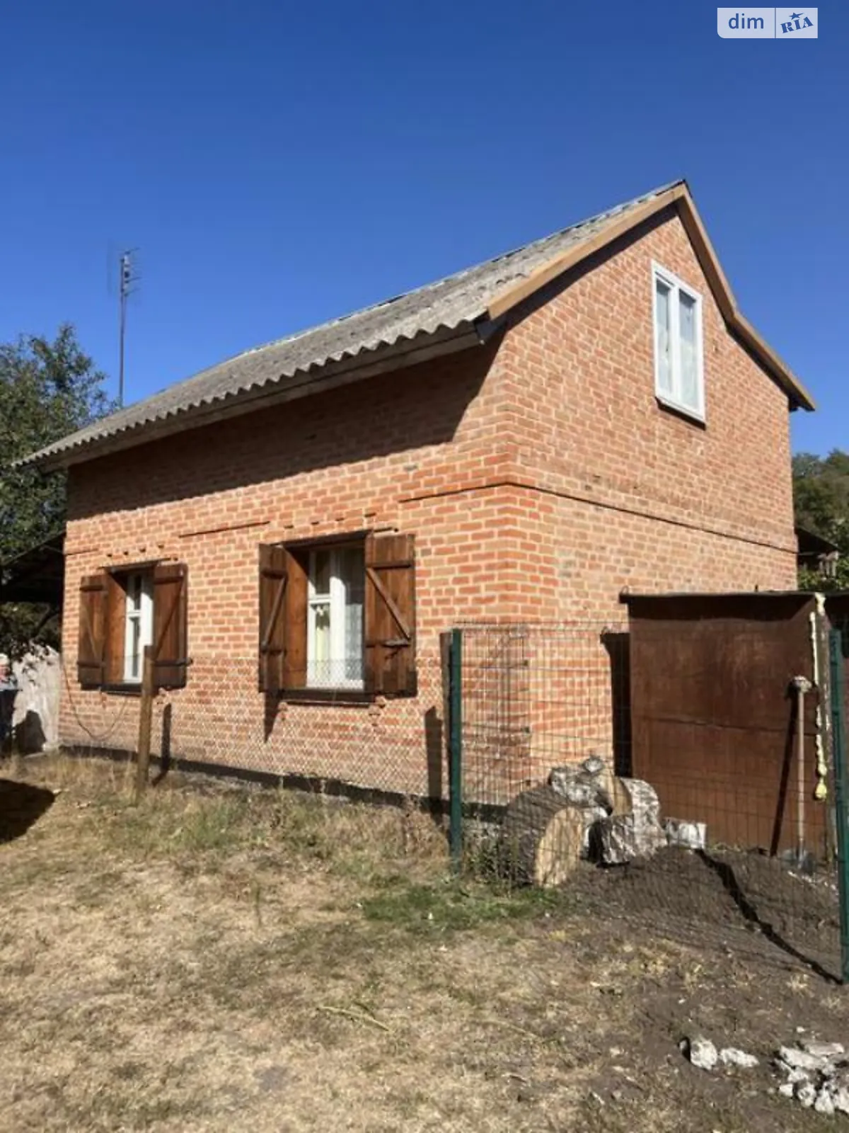 Продается дом на 2 этажа 65.9 кв. м с беседкой, цена: 11000 $ - фото 1