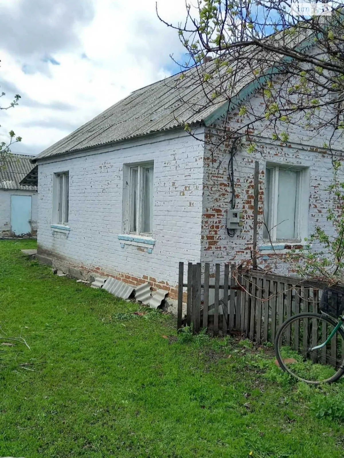Продается одноэтажный дом 43.5 кв. м с камином, цена: 7000 $ - фото 1