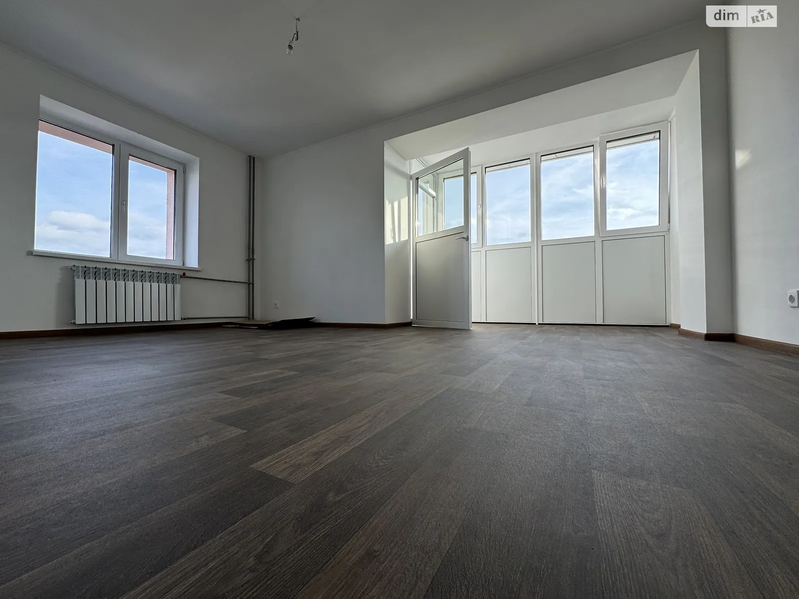 Продається 2-кімнатна квартира 58.4 кв. м у Гостомелі, вул. Рекунова, 1 - фото 1
