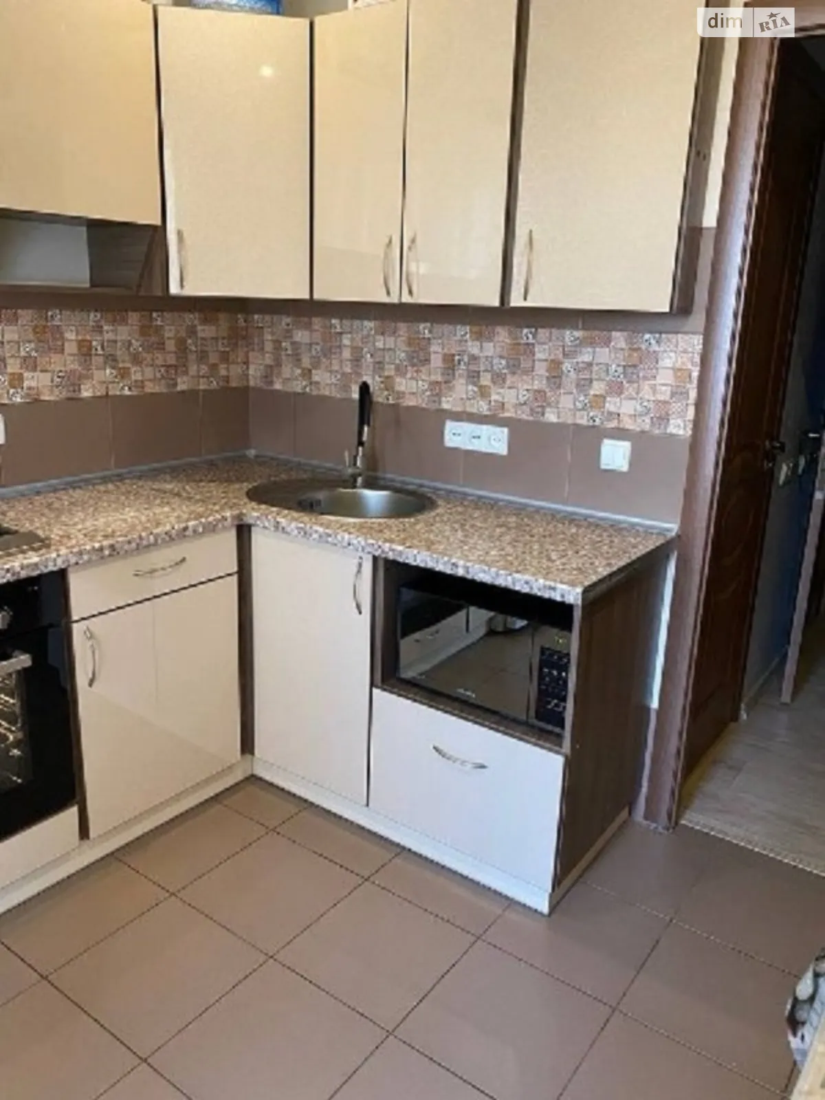 1-кімнатна квартира 38 кв. м у Запоріжжі, цена: 16200 $ - фото 1