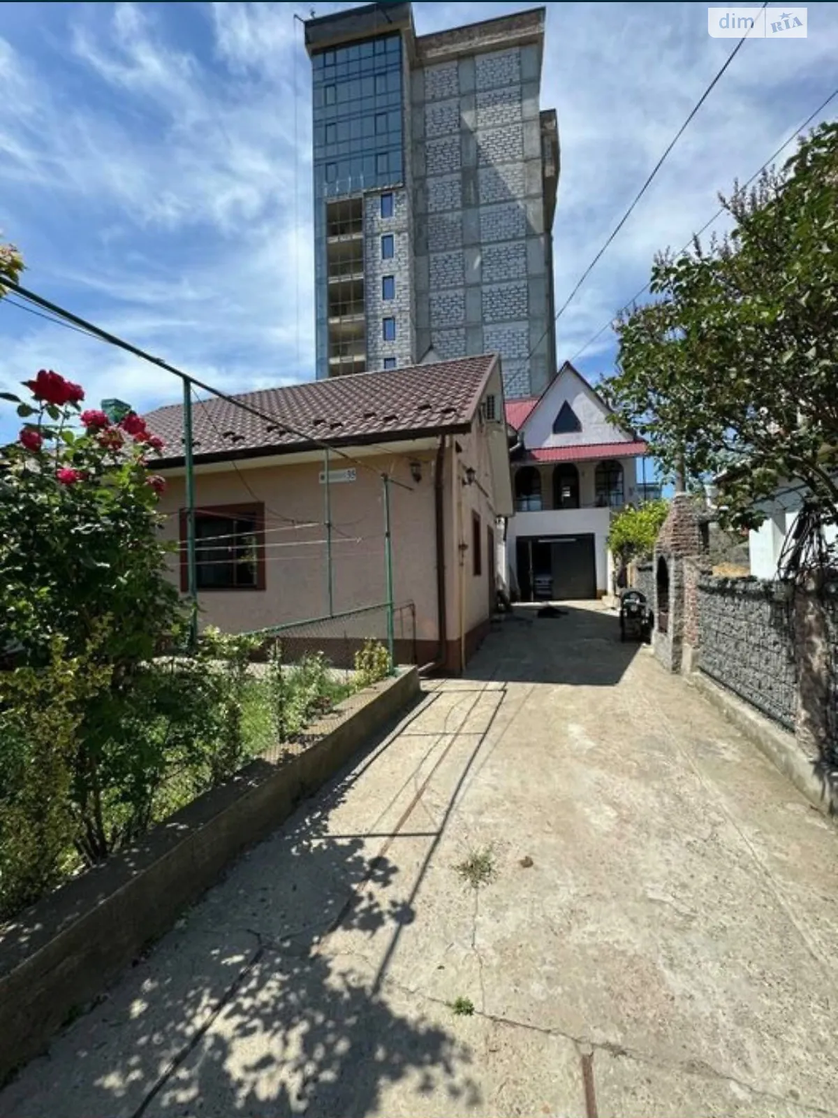 Продається будинок 2 поверховий 168 кв. м з подвалом, цена: 140000 € - фото 1