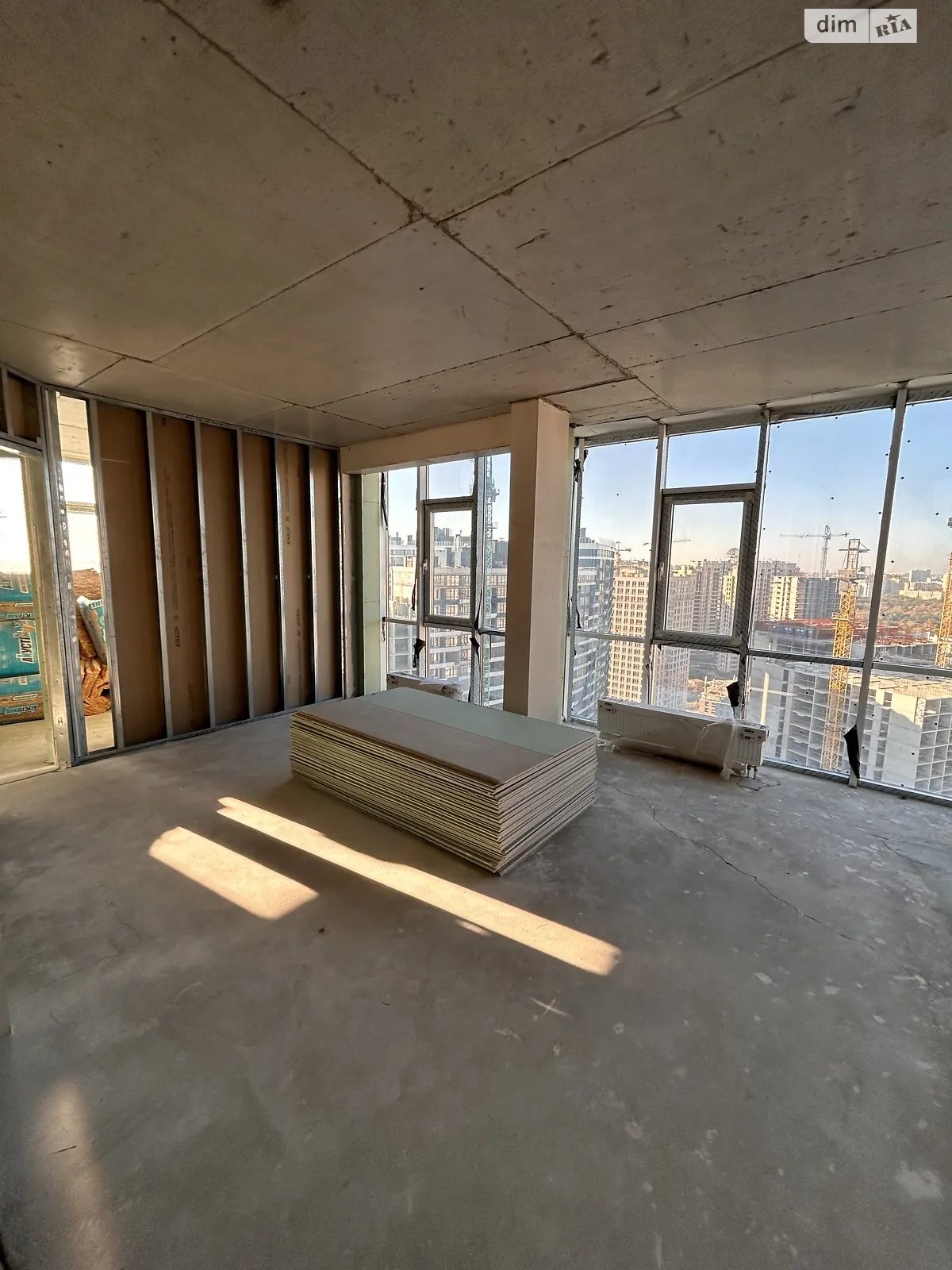 Продається 2-кімнатна квартира 77.8 кв. м у Одесі, бул. Французький, 60Г - фото 1