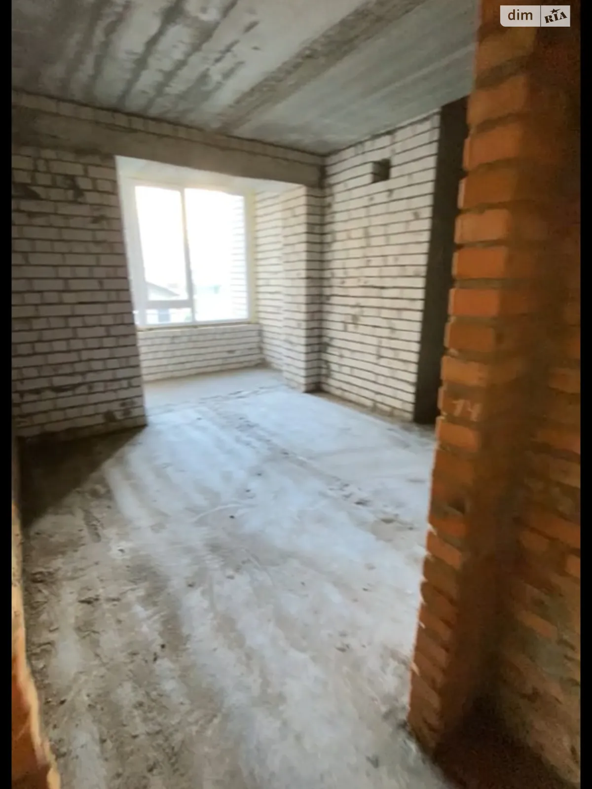 Продается 1-комнатная квартира 38 кв. м в Буче, ул. Ивана Кожедуба, 4В - фото 1