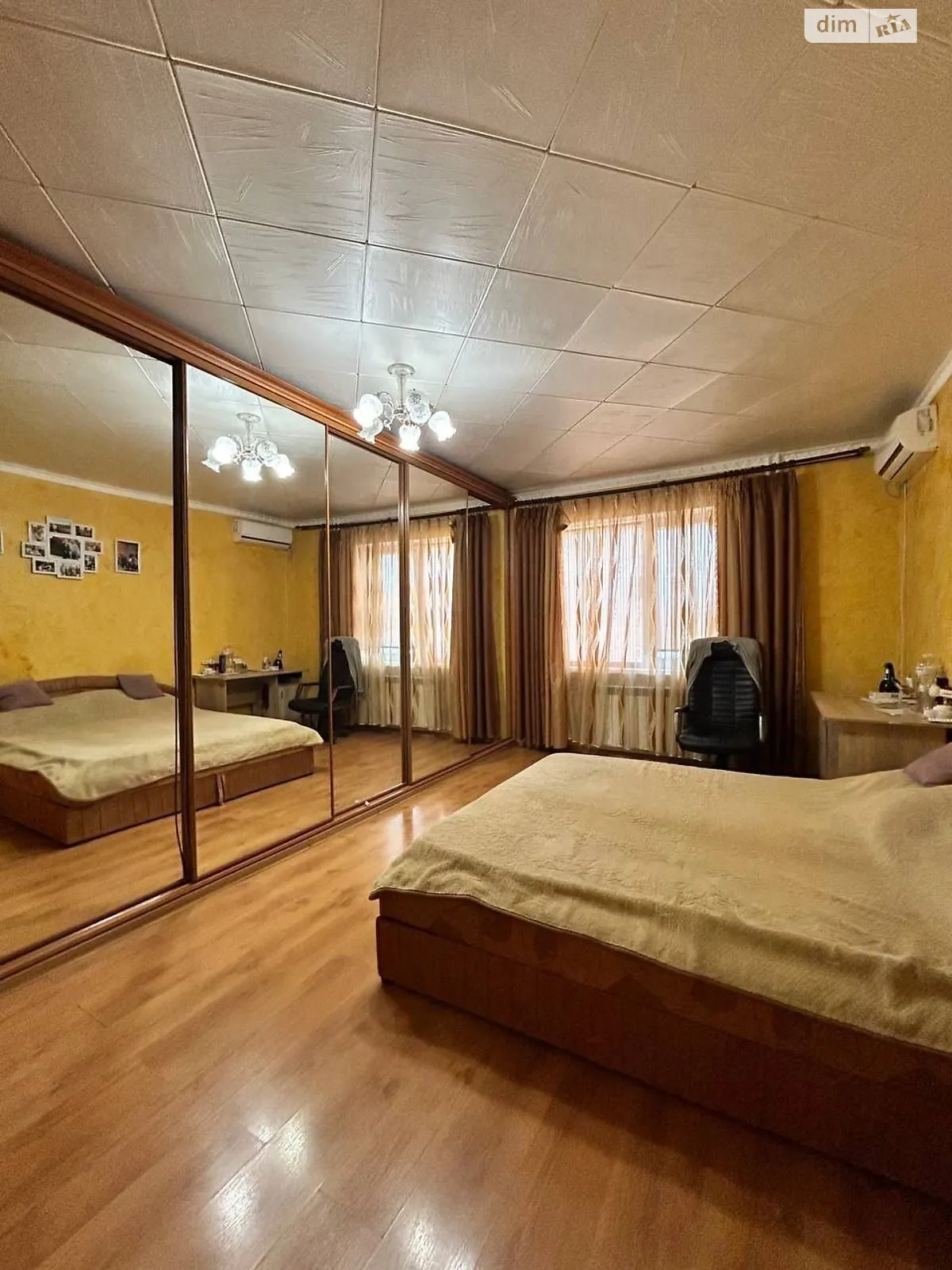 Продается 1-комнатная квартира 48.4 кв. м в Буче, ул. Пушкинская - фото 1