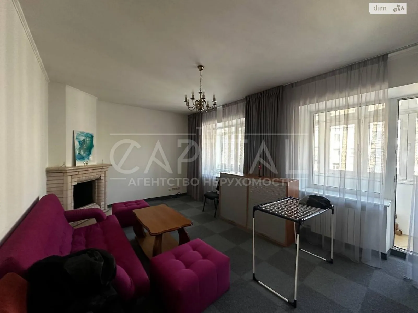 Продается офис 170 кв. м в бизнес-центре, цена: 260000 $ - фото 1