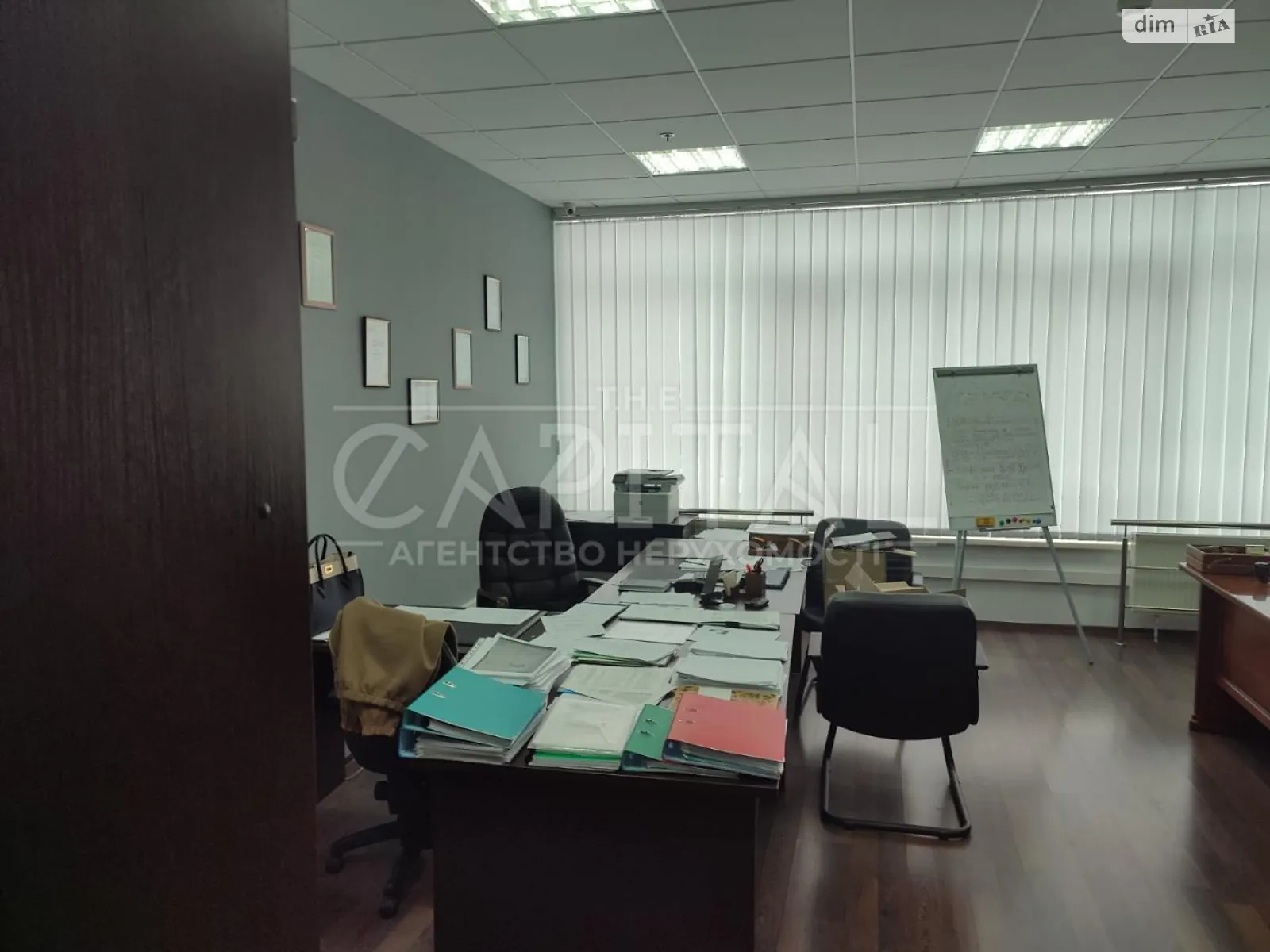 Здається в оренду офіс 187 кв. м в бізнес-центрі, цена: 2250 $ - фото 1