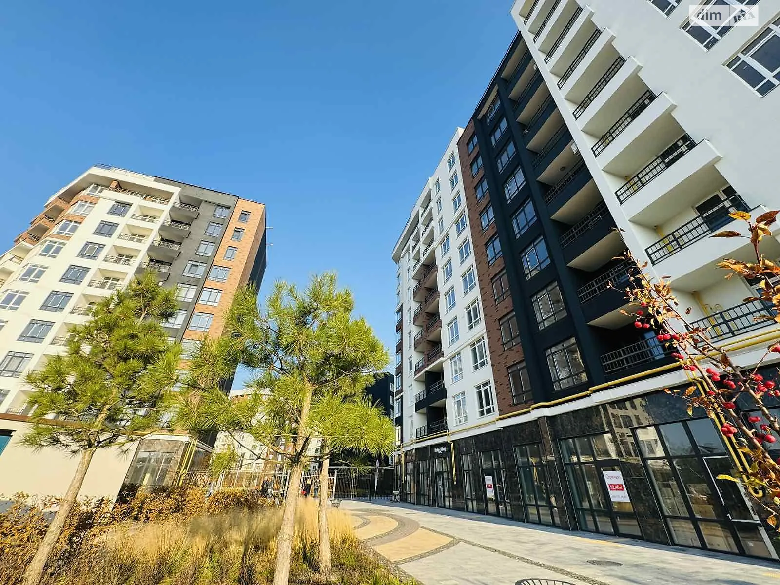 Продается 3-комнатная квартира 79.64 кв. м в Ирпене, ул. Кобылянской Ольги, 1В/26 - фото 1