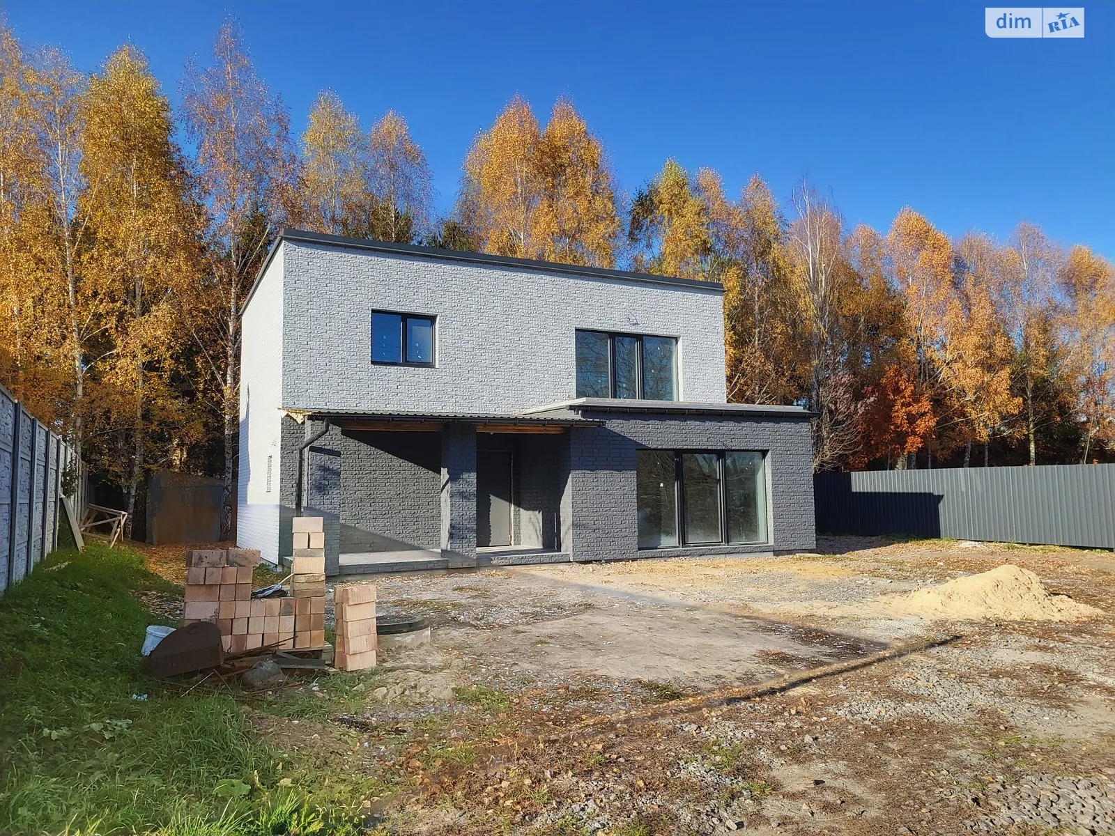 Продається будинок 2 поверховий 162 кв. м с басейном, цена: 135000 $ - фото 1