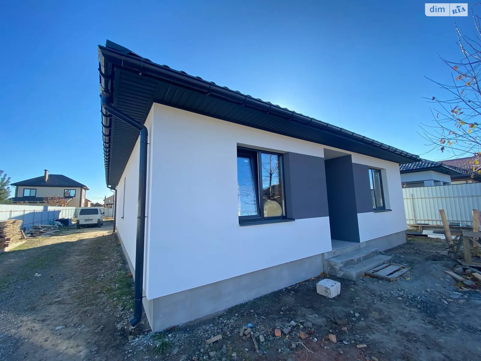 Продается одноэтажный дом 98 кв. м с садом, цена: 93000 $ - фото 1