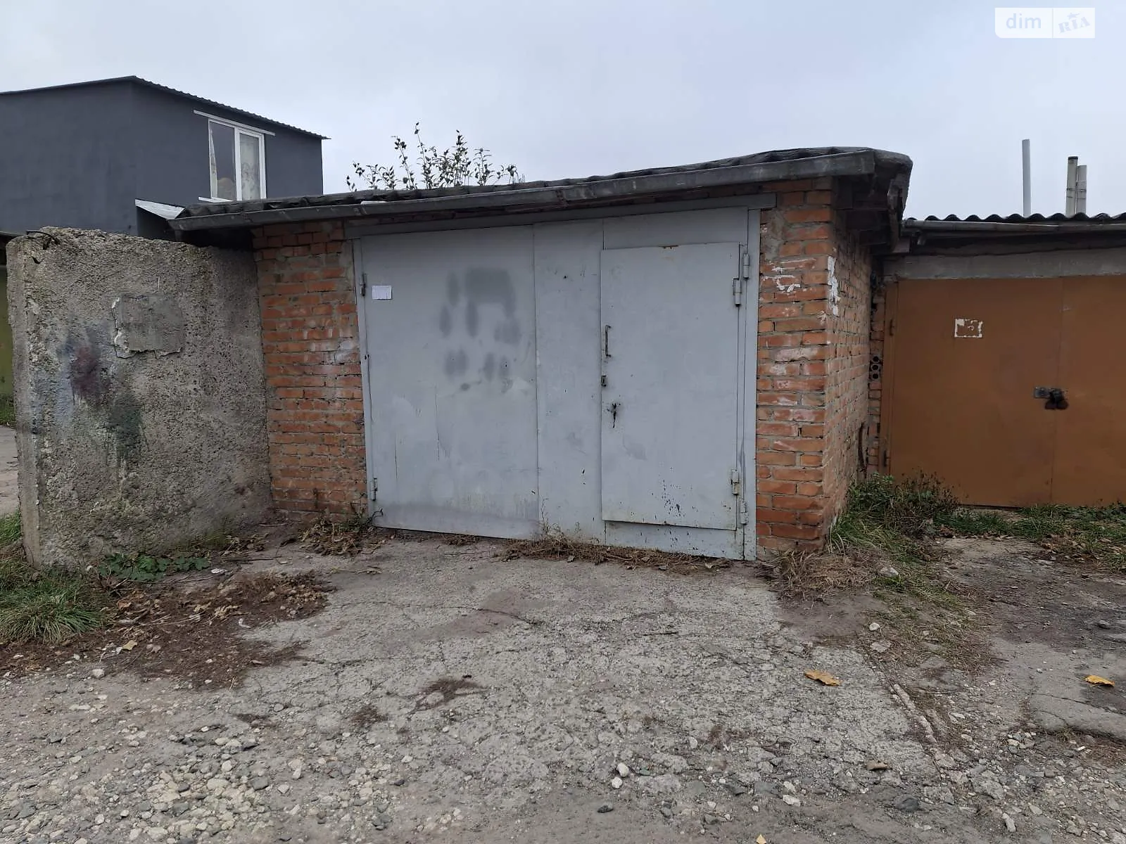 Продається місце в гаражному кооперативі під легкове авто на 30.4 кв. м, цена: 7500 $ - фото 1