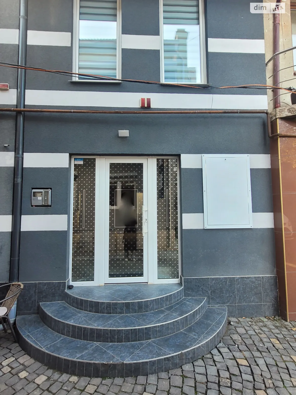 Сдается в аренду помещения свободного назначения 57.3 кв. м в 2-этажном здании, цена: 500 € - фото 1