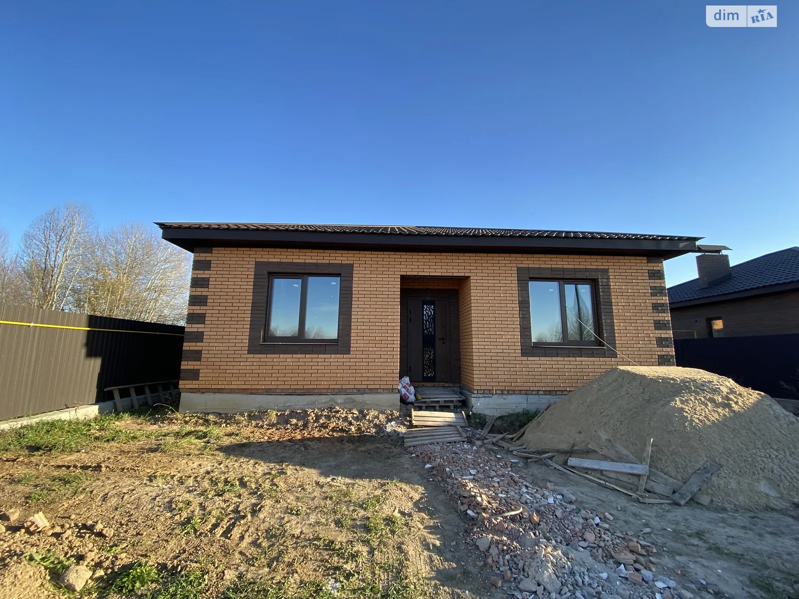 Продається одноповерховий будинок 105 кв. м з бесідкою, цена: 68000 $ - фото 1