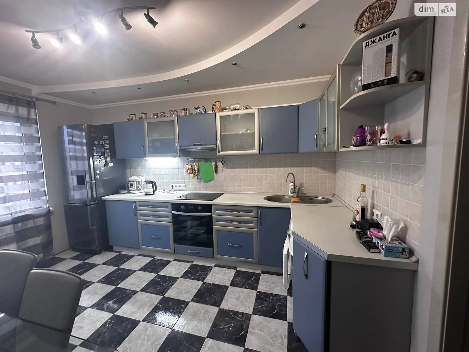 Продается 2-комнатная квартира 65 кв. м в Киеве, ул. Урловская, 9 - фото 1