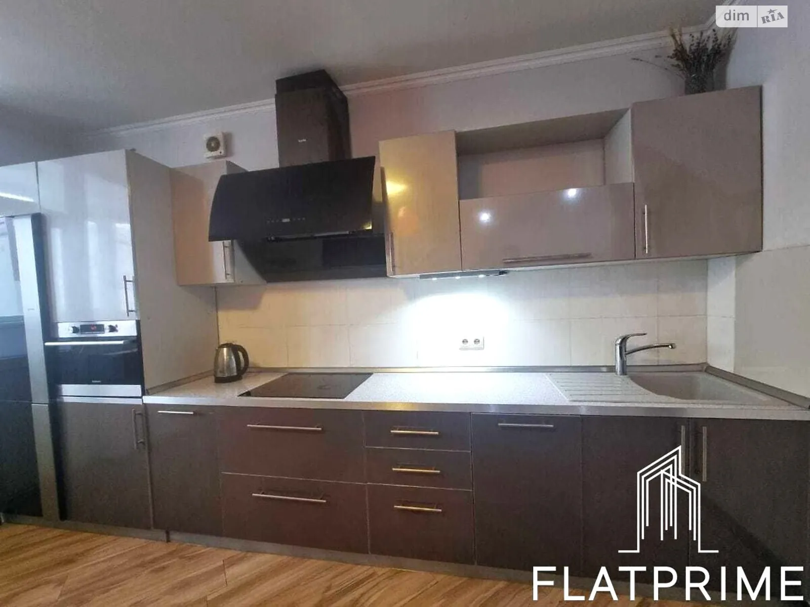 Продається 2-кімнатна квартира 77 кв. м у Києві, вул. Бориса Гмирі, 8Б - фото 1