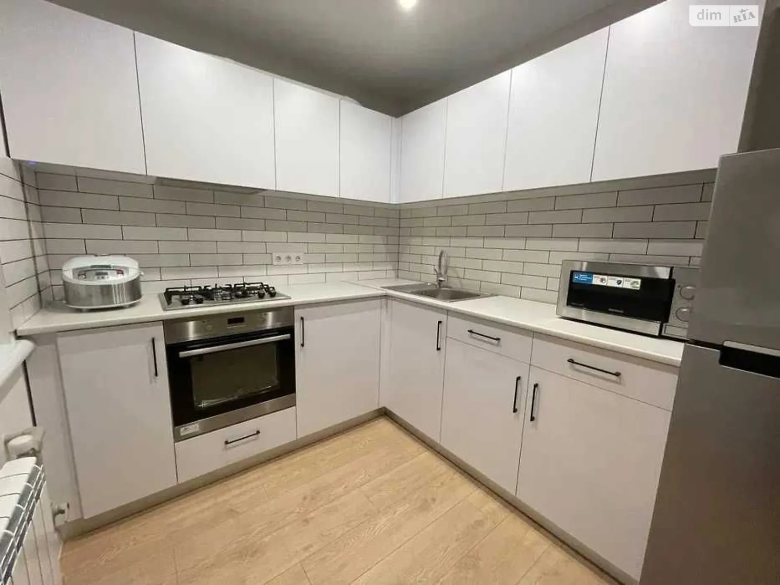 Продается 2-комнатная квартира 45 кв. м в Харькове, ул. 23-го Августа - фото 1
