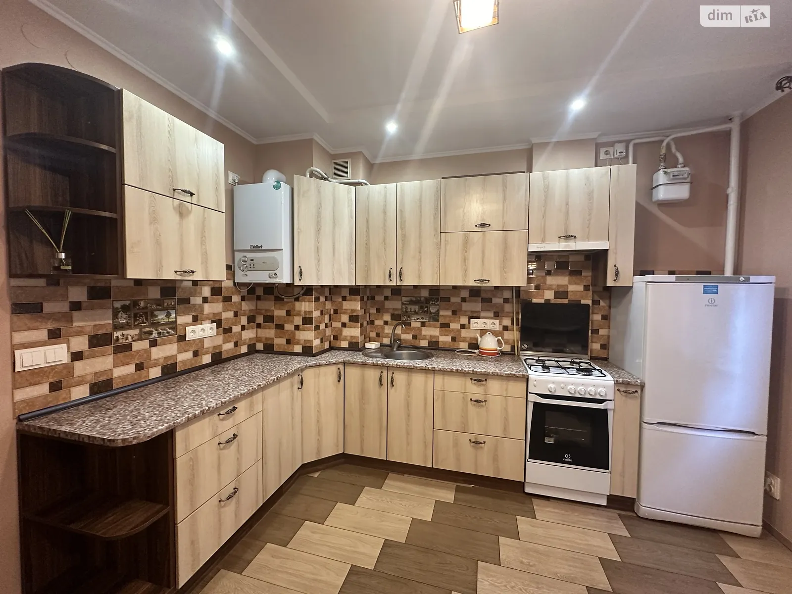 Сдается в аренду 1-комнатная квартира 42 кв. м в Ровно, ул. Казимира Любомирского(Лермонтова) - фото 1