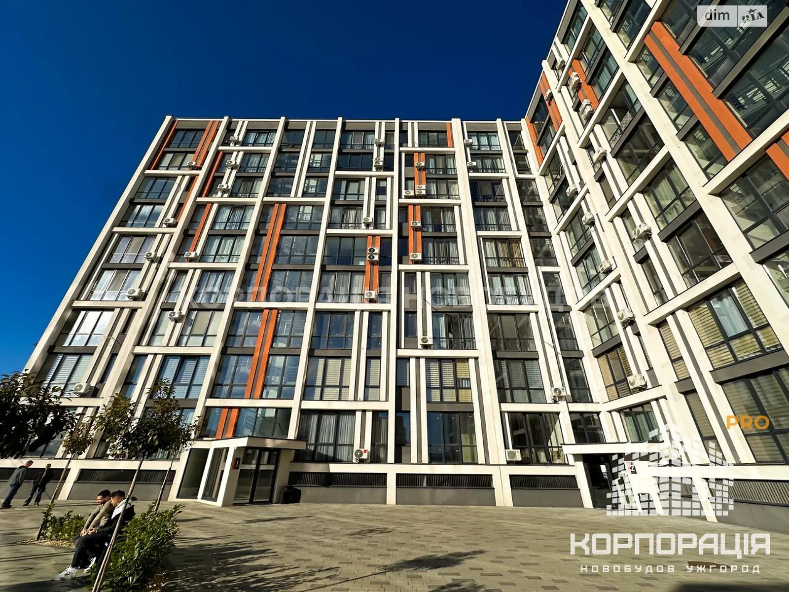 Продается 2-комнатная квартира 73.3 кв. м в Ужгороде, ул. Капушанская(Победы), 168А секція 3 - фото 1