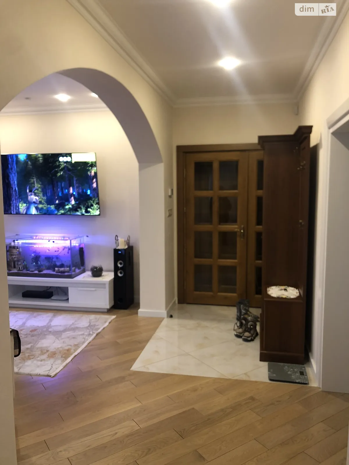 Продается дом на 2 этажа 140.9 кв. м с мансардой, цена: 163000 $ - фото 1