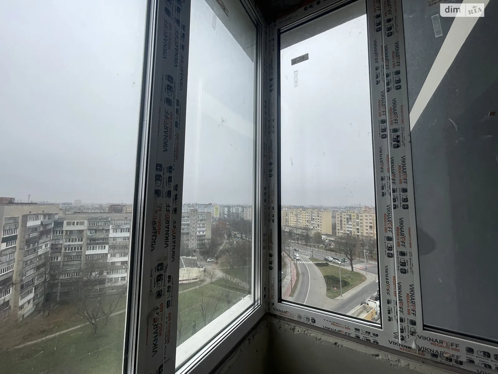 Продается 2-комнатная квартира 60 кв. м в Ивано-Франковске, ул. Галицкая - фото 1