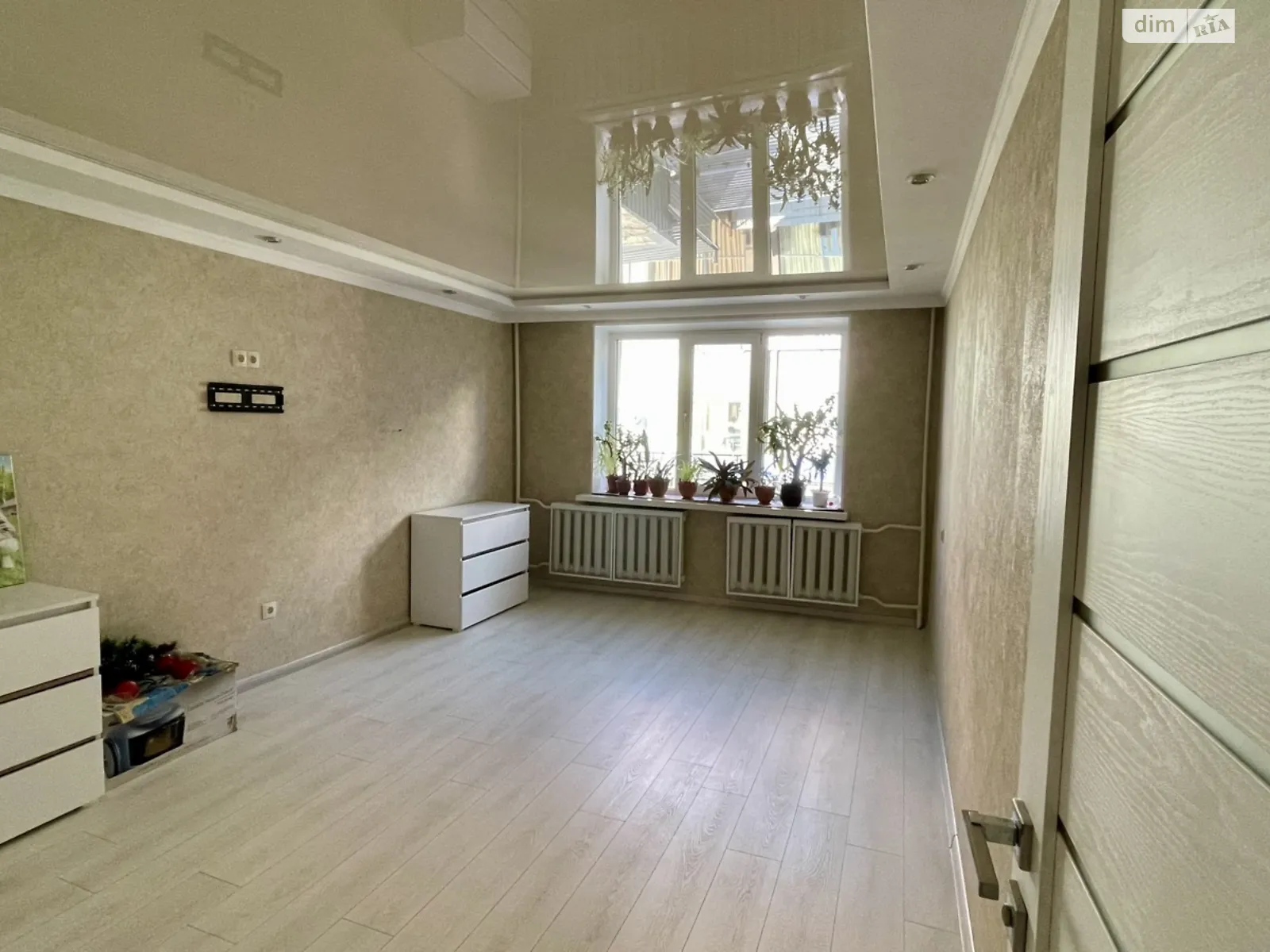 Продается 3-комнатная квартира 61.4 кв. м в Хмельницком, ул. Подольская - фото 1