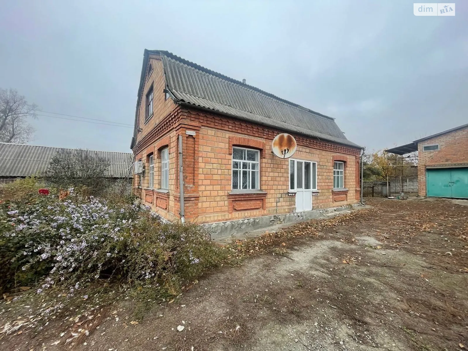 Продается дом на 2 этажа 88.5 кв. м с верандой, цена: 25000 $ - фото 1