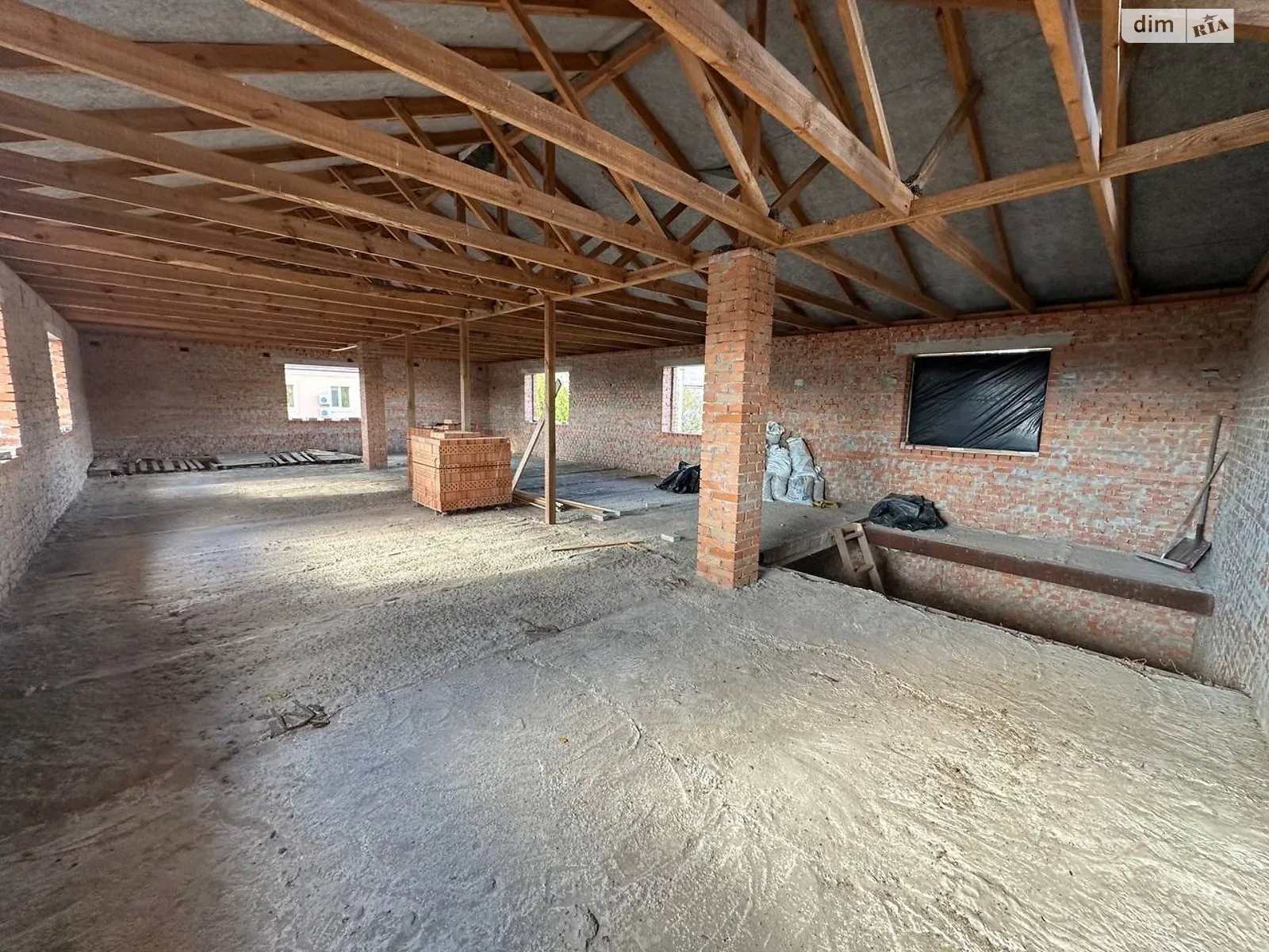 Продается дом на 2 этажа 247 кв. м с верандой, цена: 65000 $ - фото 1