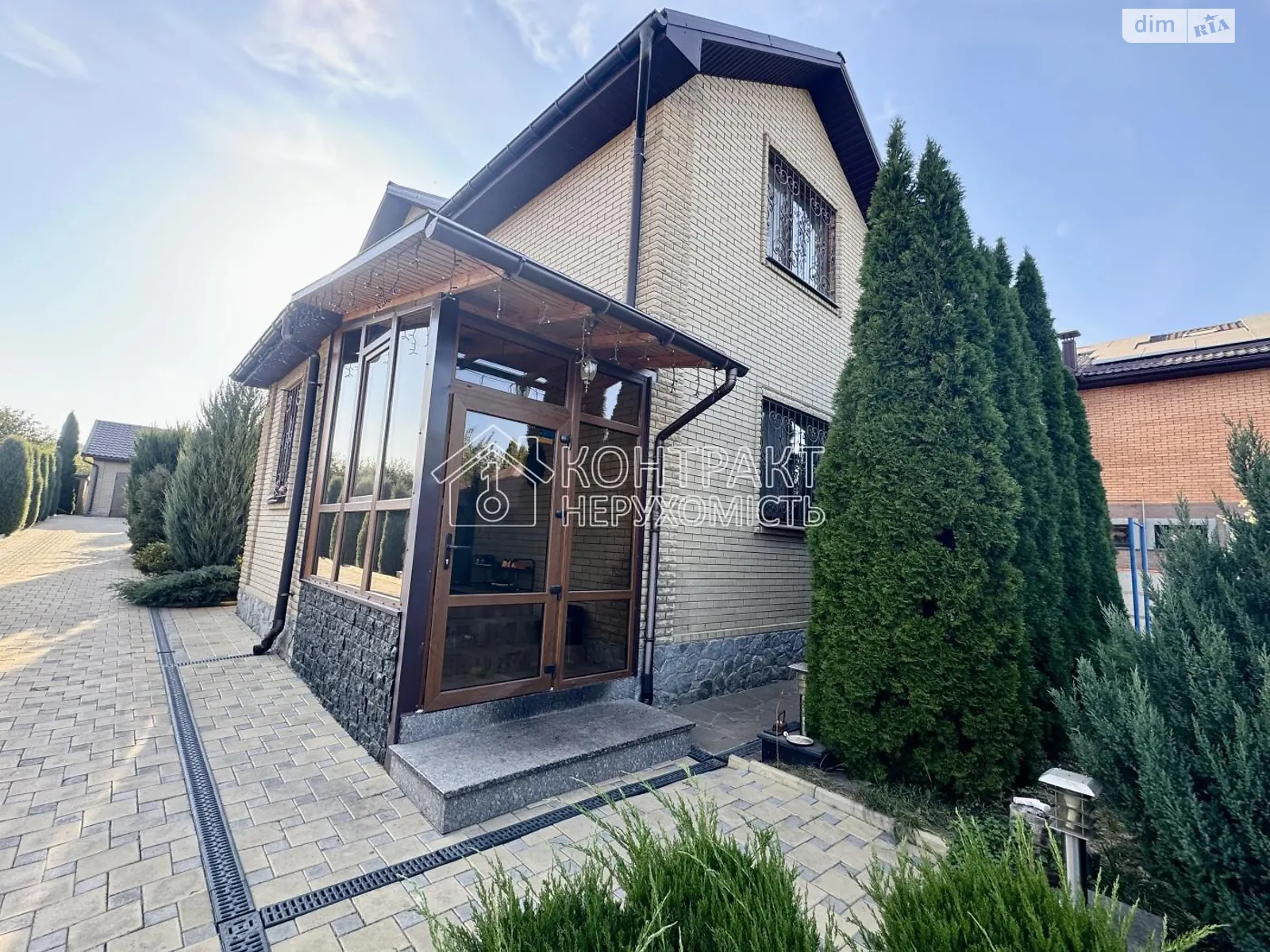 Продается дом на 2 этажа 190 кв. м с участком, цена: 245000 $ - фото 1