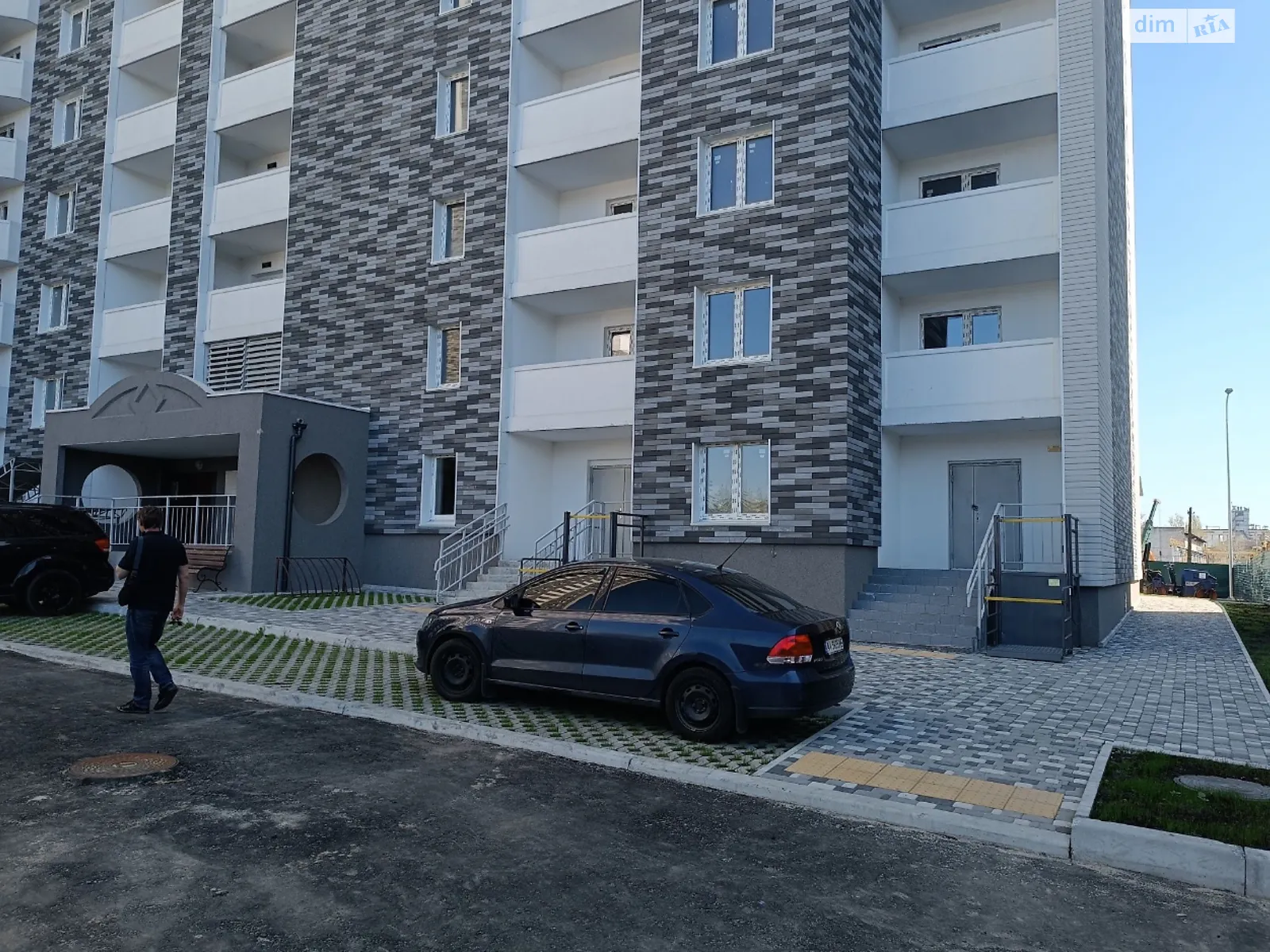 Продается помещения свободного назначения 53 кв. м в 25-этажном здании, цена: 82000 $ - фото 1