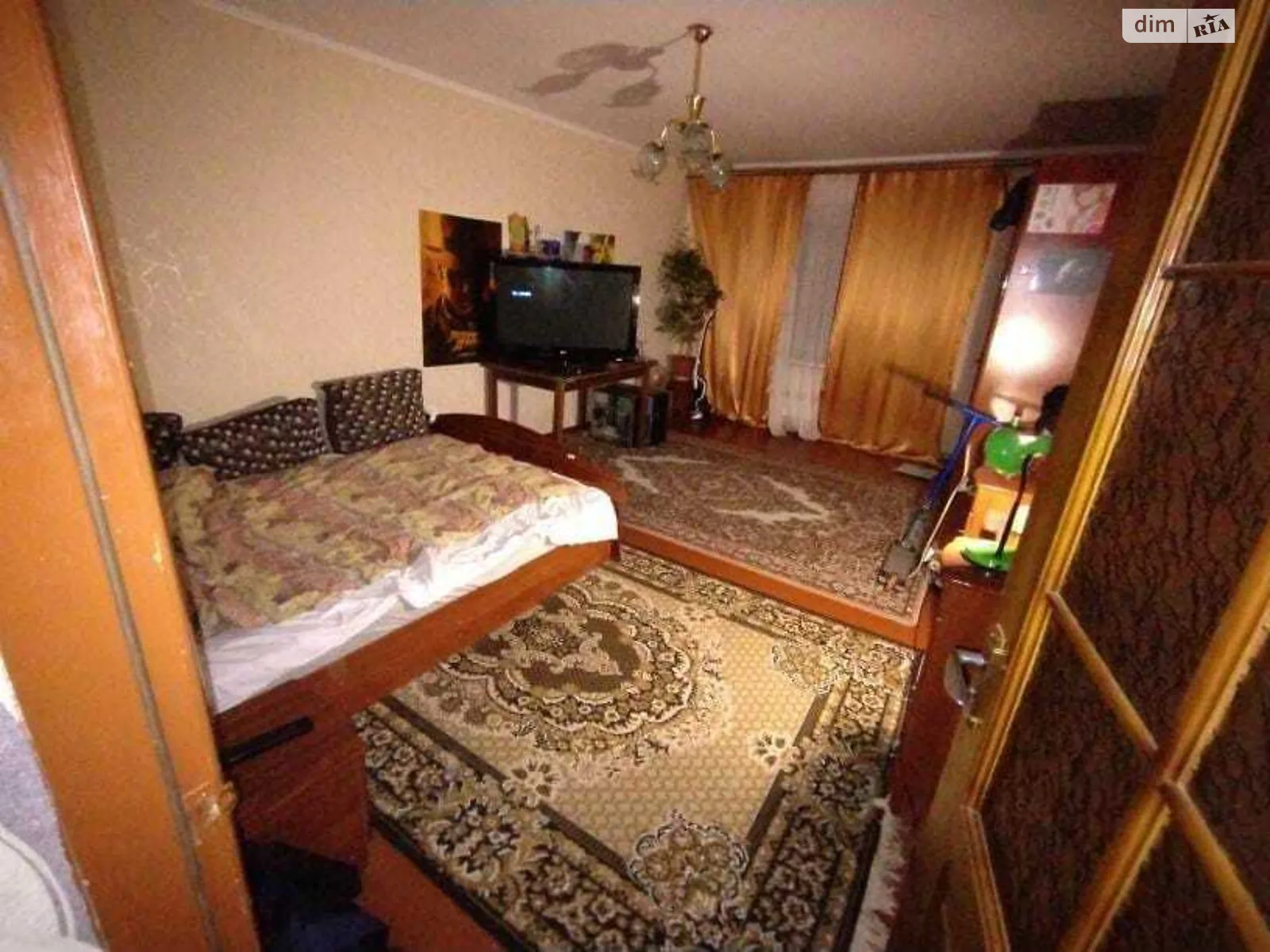 Продается 3-комнатная квартира 96.1 кв. м в Калиновке, ул. Машиностроителей, 12 - фото 1