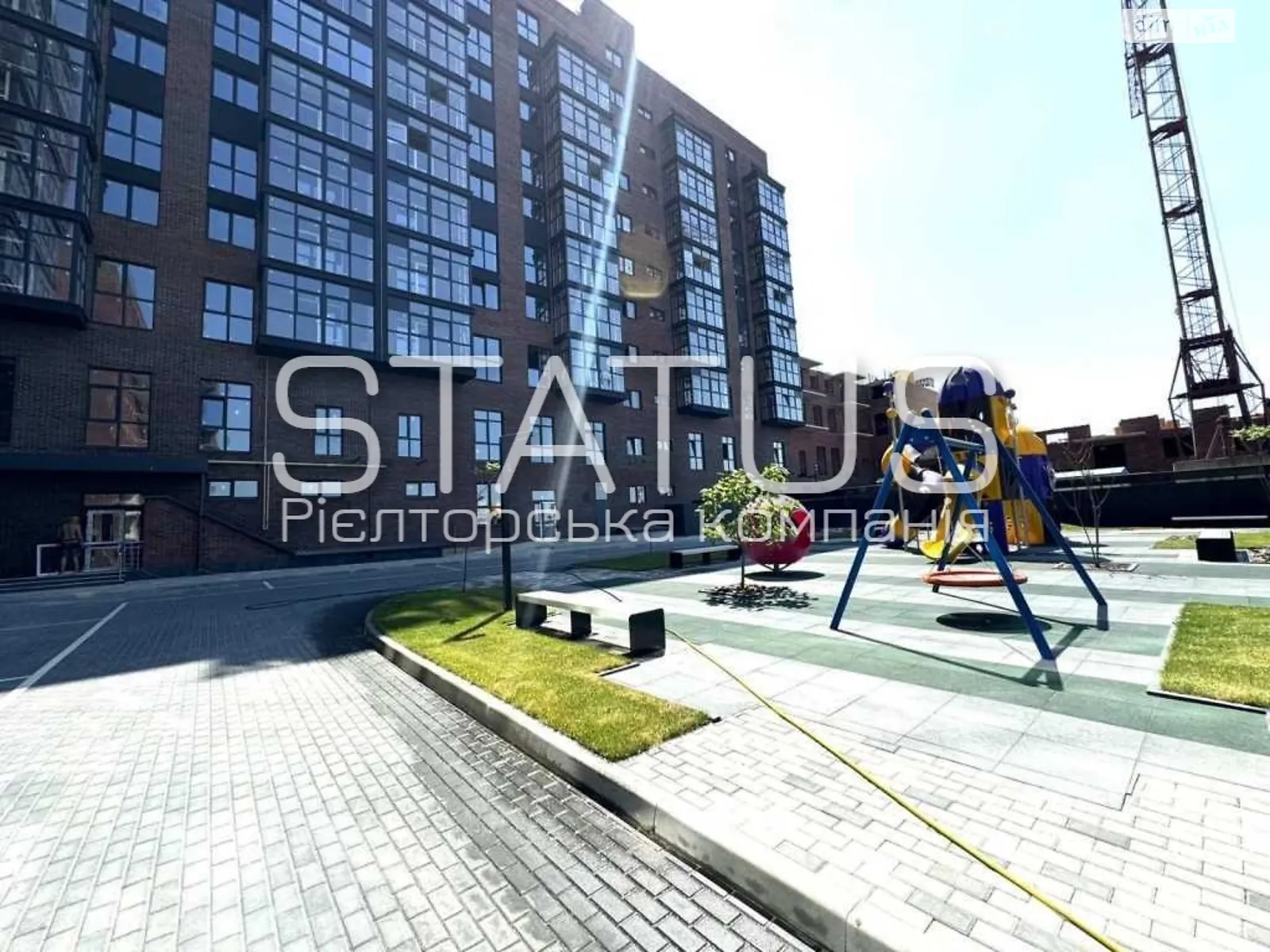 Продается 1-комнатная квартира 52 кв. м в Полтаве, ул. Великотырновская, 9А - фото 1