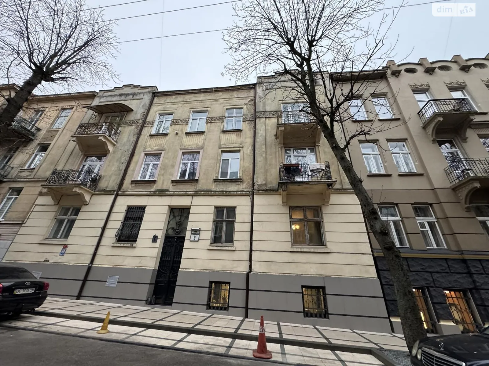 Продается 3-комнатная квартира 76.3 кв. м в Львове, ул. Грювальдская - фото 1
