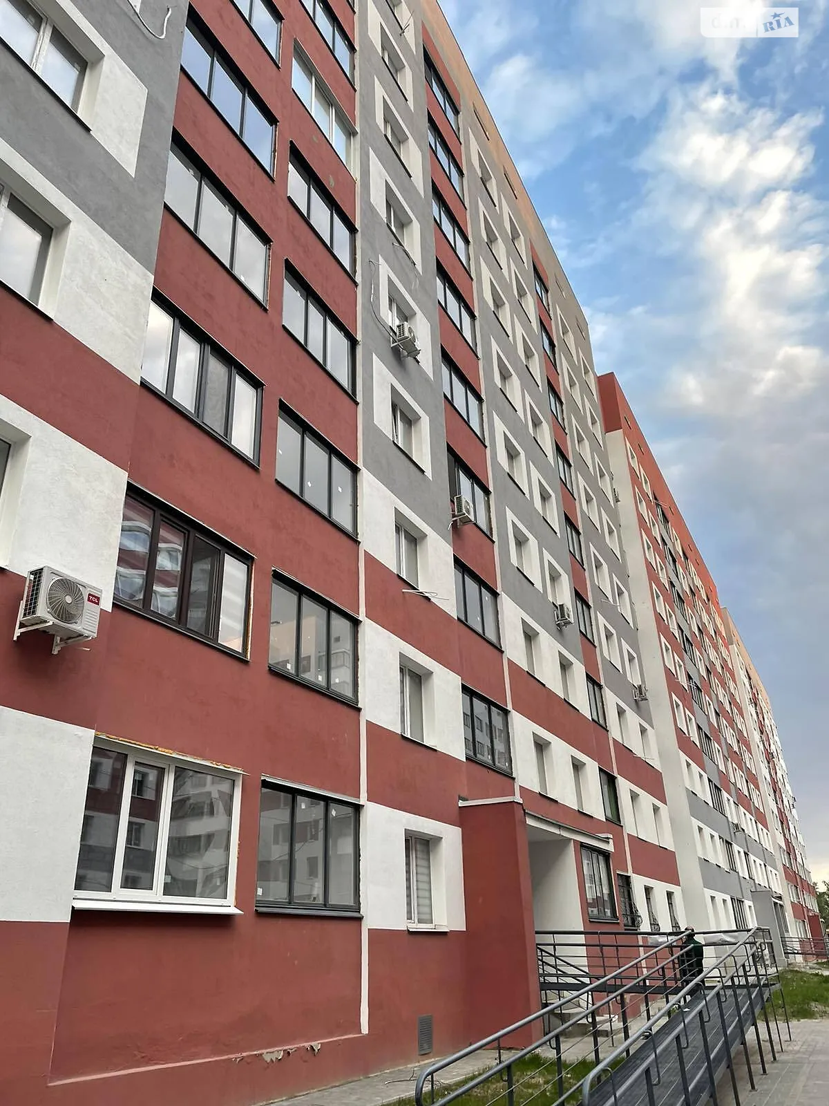 Продается 1-комнатная квартира 37 кв. м в Харькове - фото 2