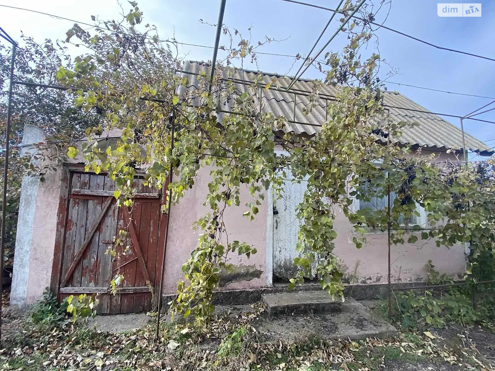 Продается одноэтажный дом 121.3 кв. м с верандой, цена: 10000 $ - фото 1