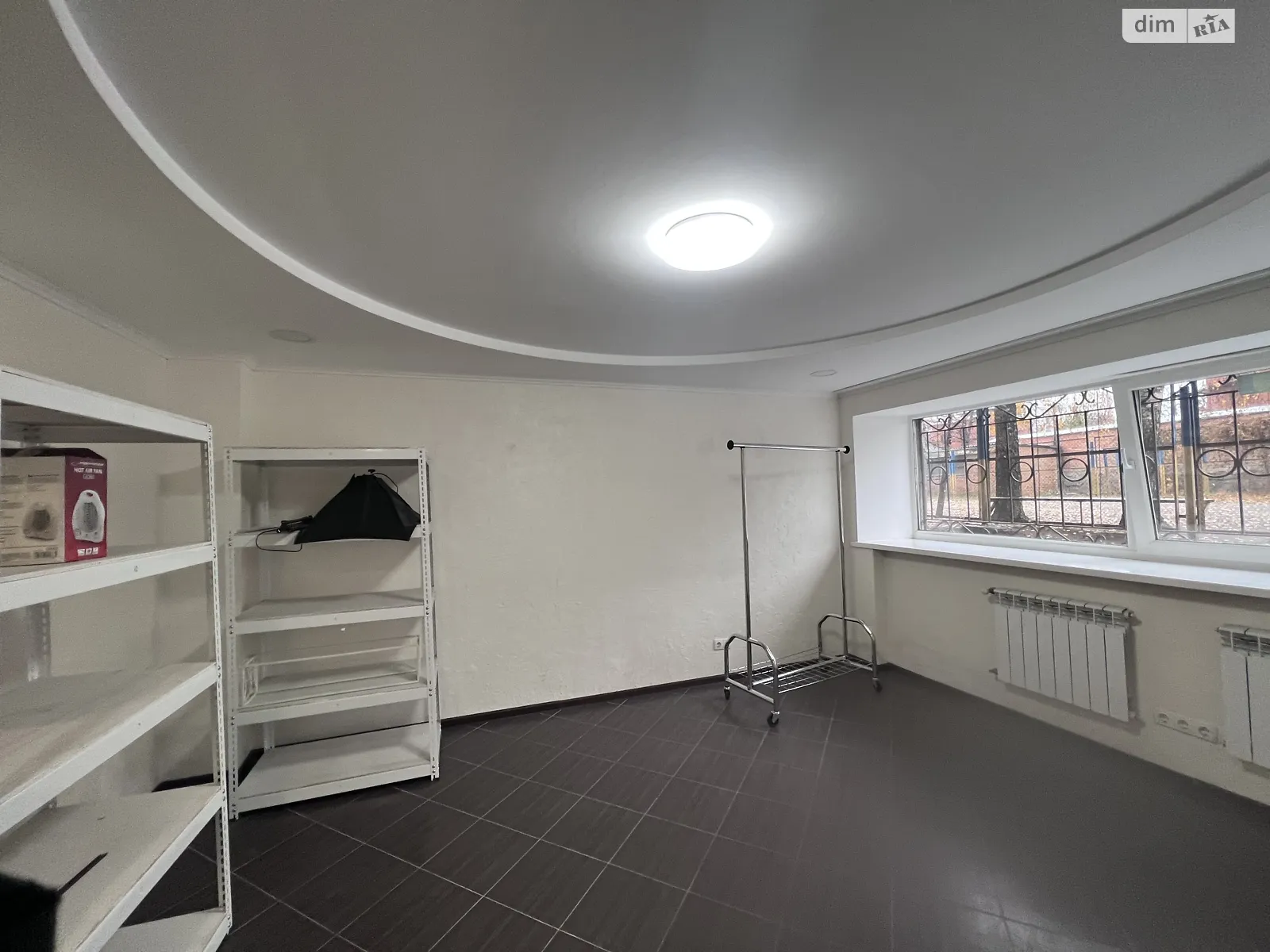Продається офіс 67 кв. м в бізнес-центрі, цена: 63000 $ - фото 1