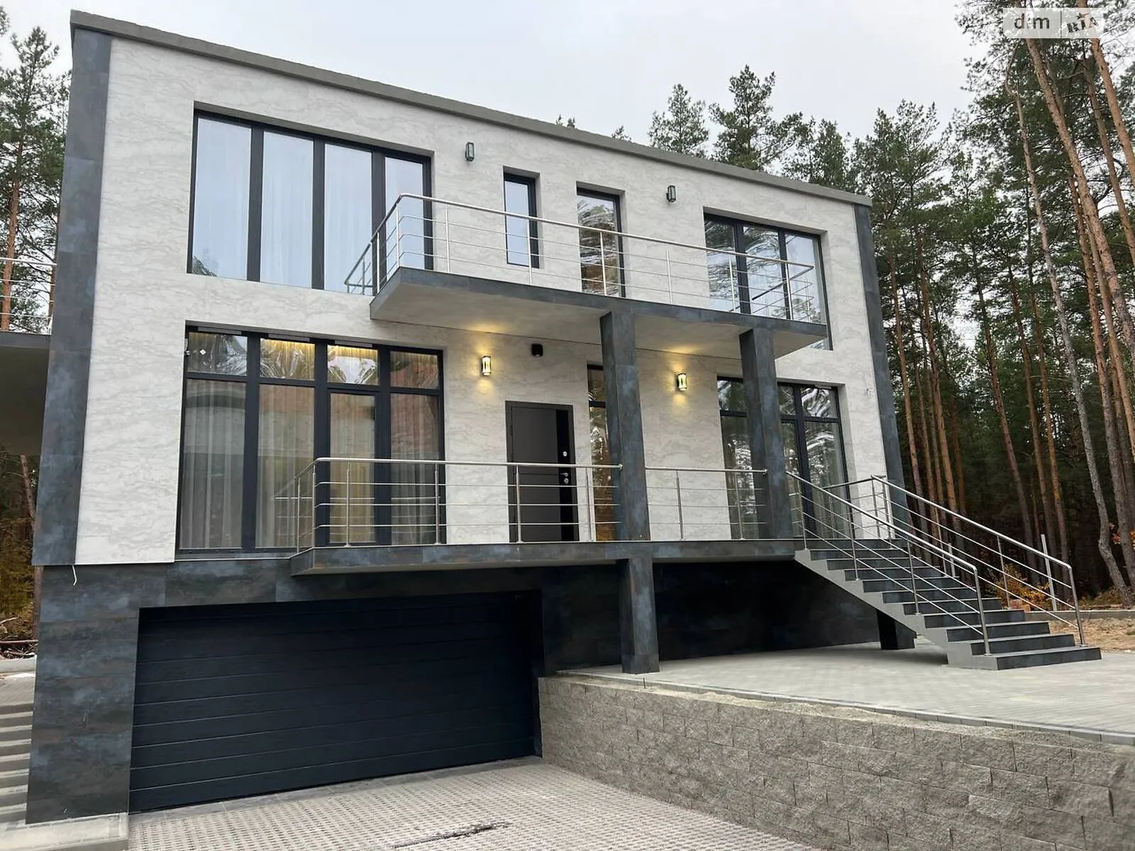 Продається будинок 3 поверховий 400 кв. м з садом, цена: 350000 $ - фото 1