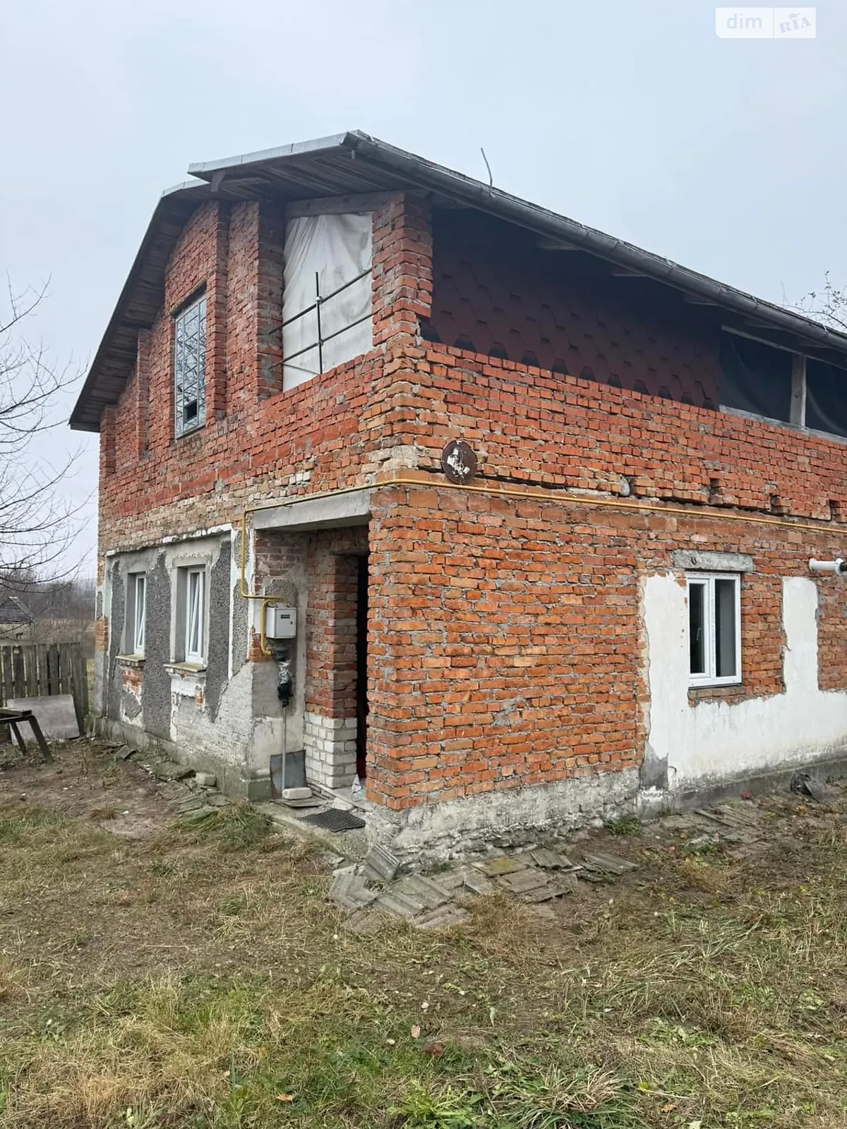 Продается дом на 2 этажа 100 кв. м с камином, цена: 19000 $ - фото 1