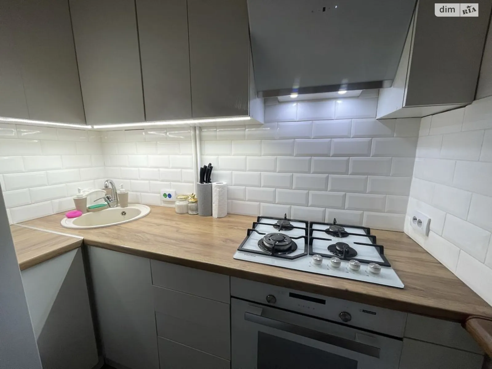Продається 3-кімнатна квартира 58.4 кв. м у Дніпрі, цена: 55000 $ - фото 1