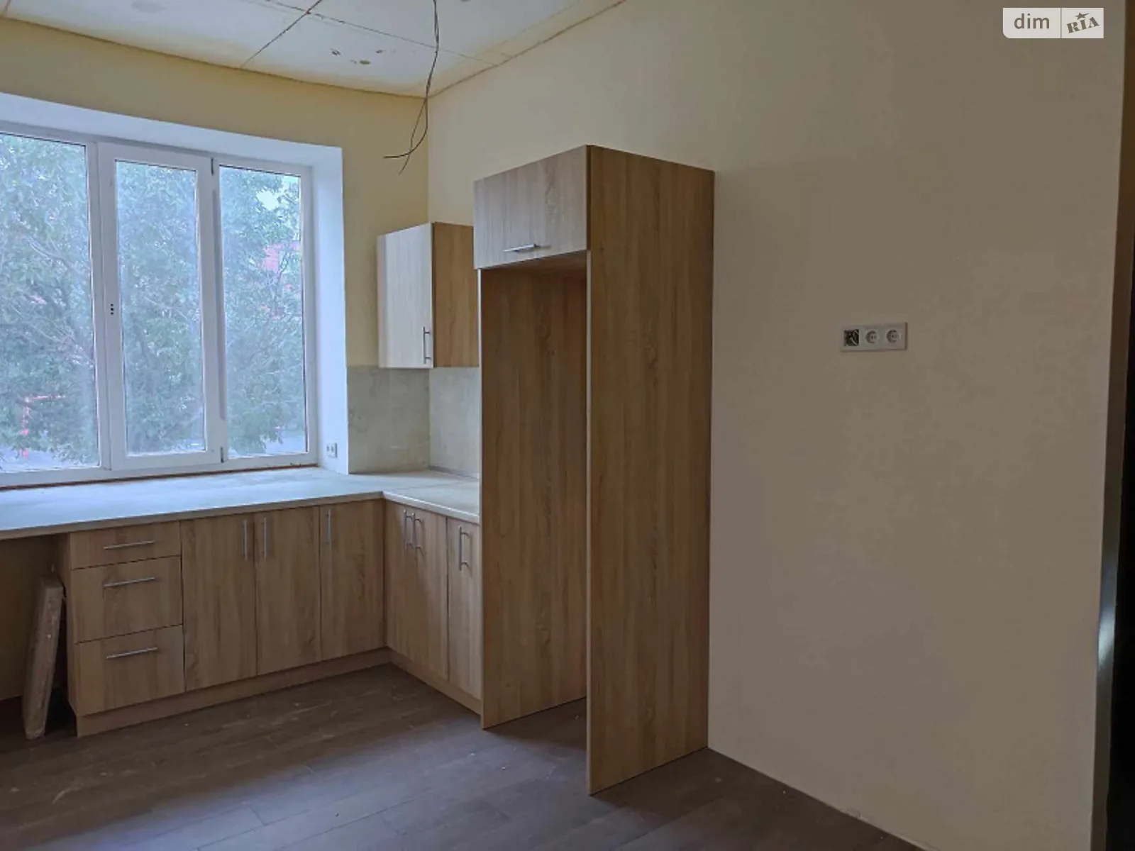 Продається 1-кімнатна квартира 56.9 кв. м у Чорноморську, пров. Хантадзе - фото 1