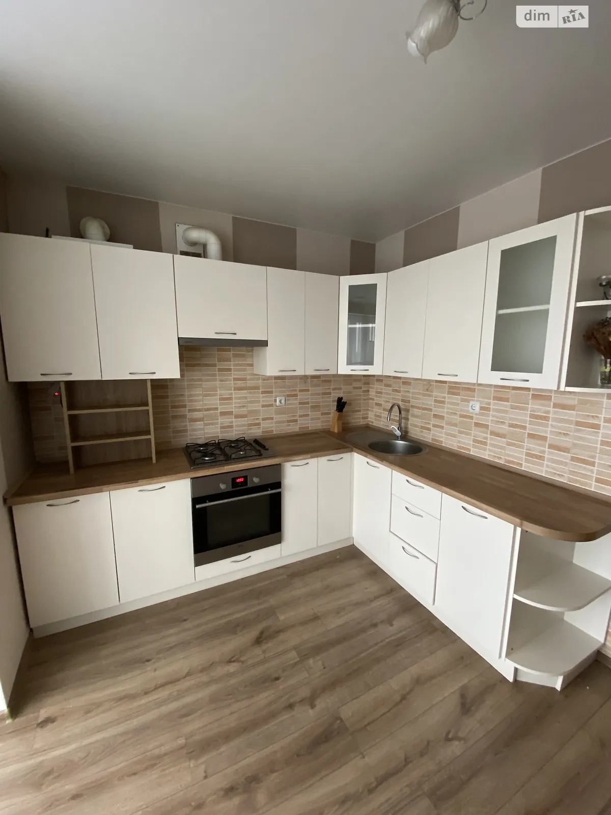 Продається 2-кімнатна квартира 58 кв. м у Ірпені, вул. Григорія Сковороди, 21 - фото 1