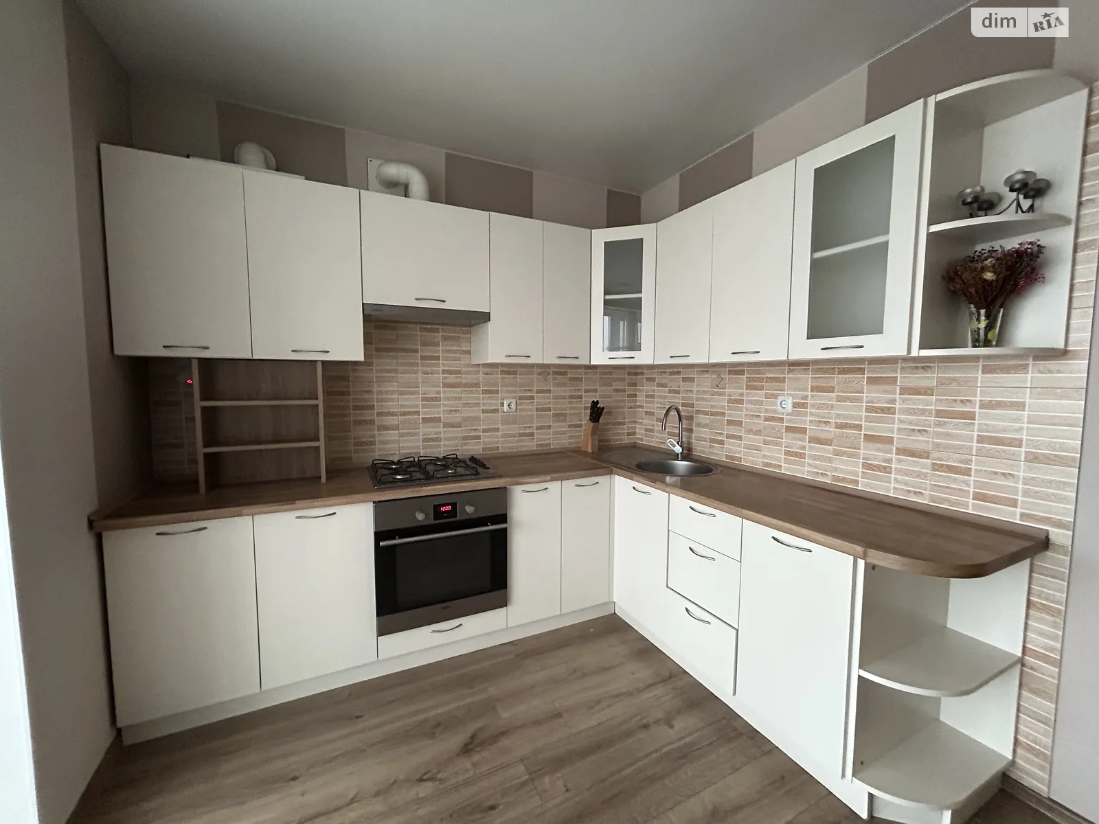 Продається 2-кімнатна квартира 58 кв. м у Ірпені, вул. Григорія Сковороди, 27 - фото 1